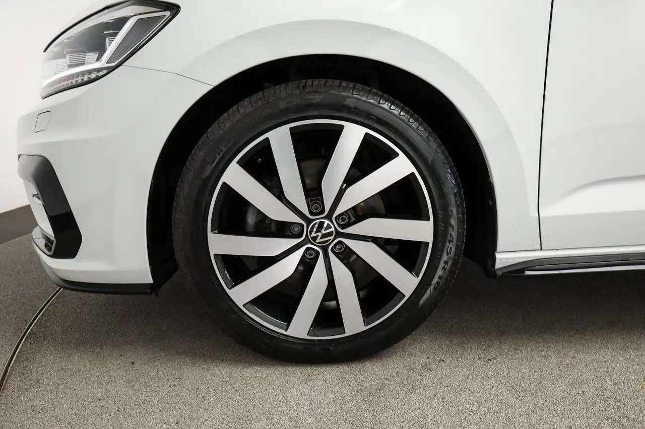 Volkswagen Touran 2.0 TDI DSG R-LINE*IQ.LIGHT*PANO*PDC*SHZ* 9