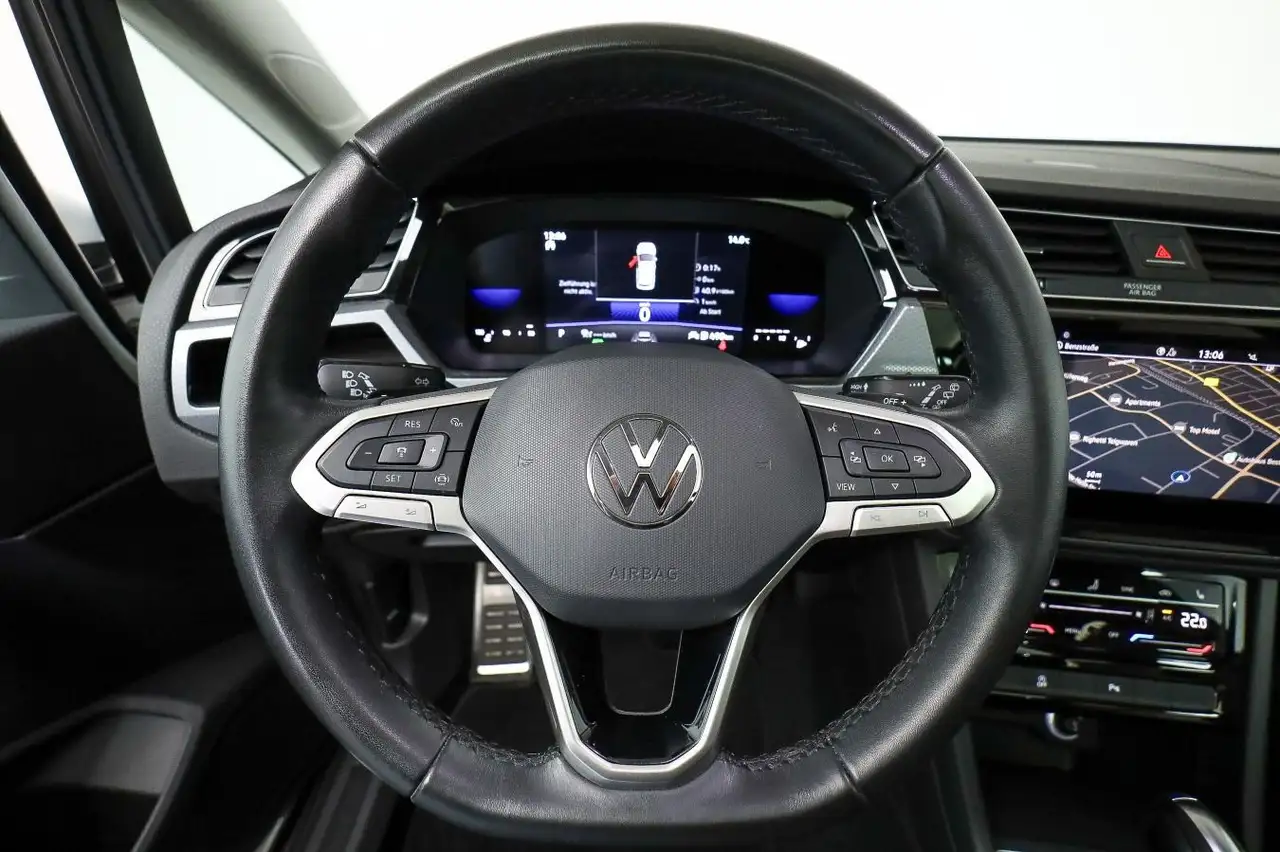 Volkswagen Touran 2.0 TDI DSG R-LINE*IQ.LIGHT*PANO*PDC*SHZ* 16