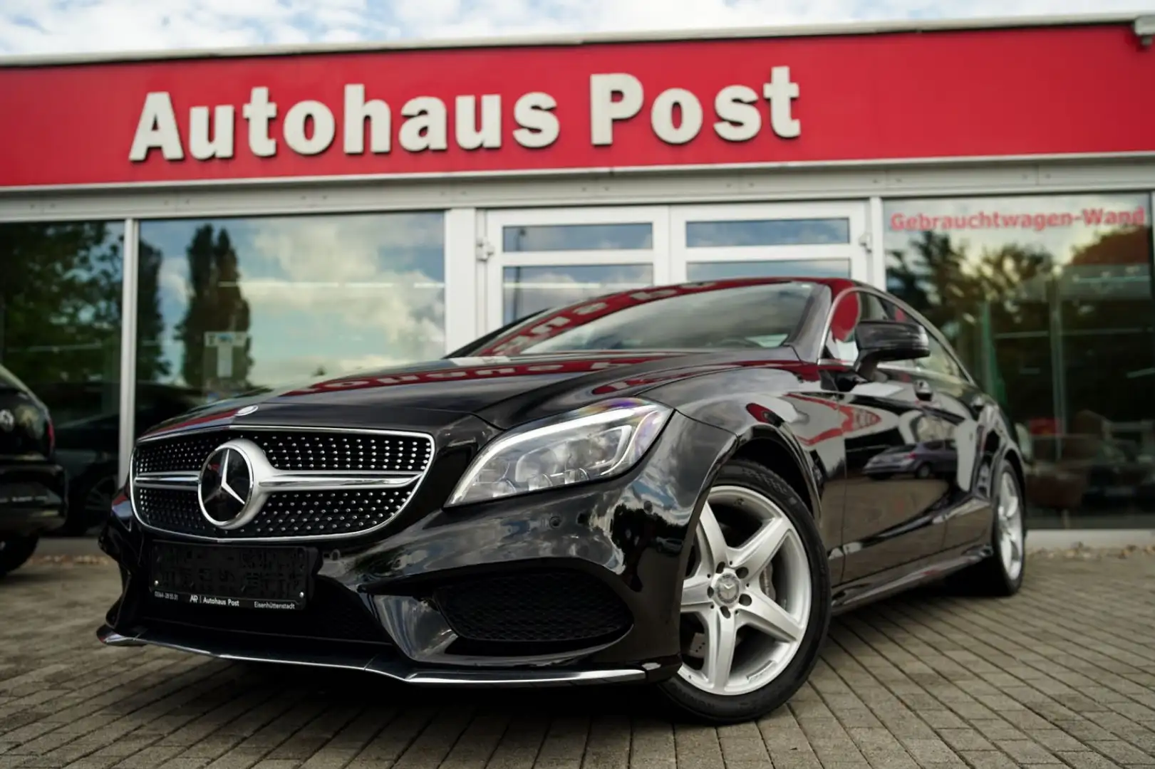Mercedes-Benz CLS 350 d 4Matic HarmanKardon Kamera Lenkradheiz Czarny - 1