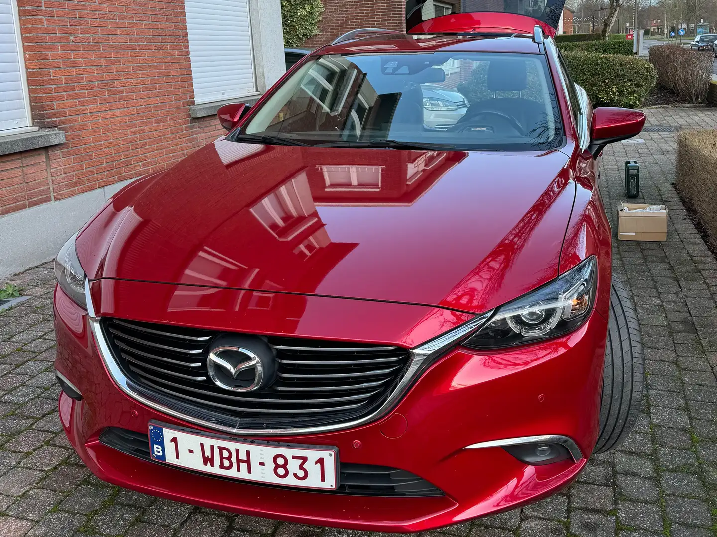 Mazda 6 6 Kombi SKYACTIV-D 175 Drive i-ELOOP Sports-Line Rouge - 2