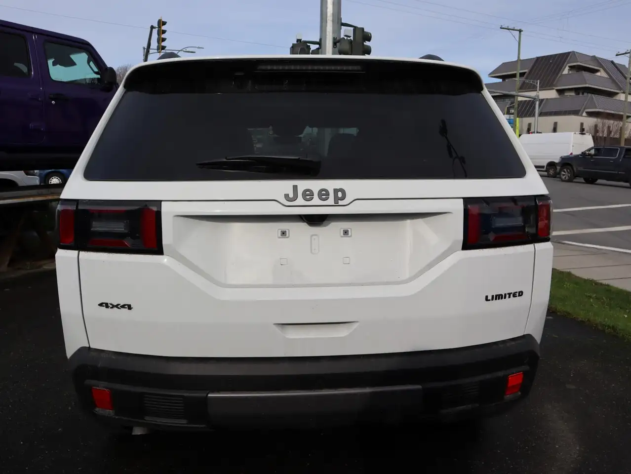 Jeep Cherokee снимка Jeep Cherokee
