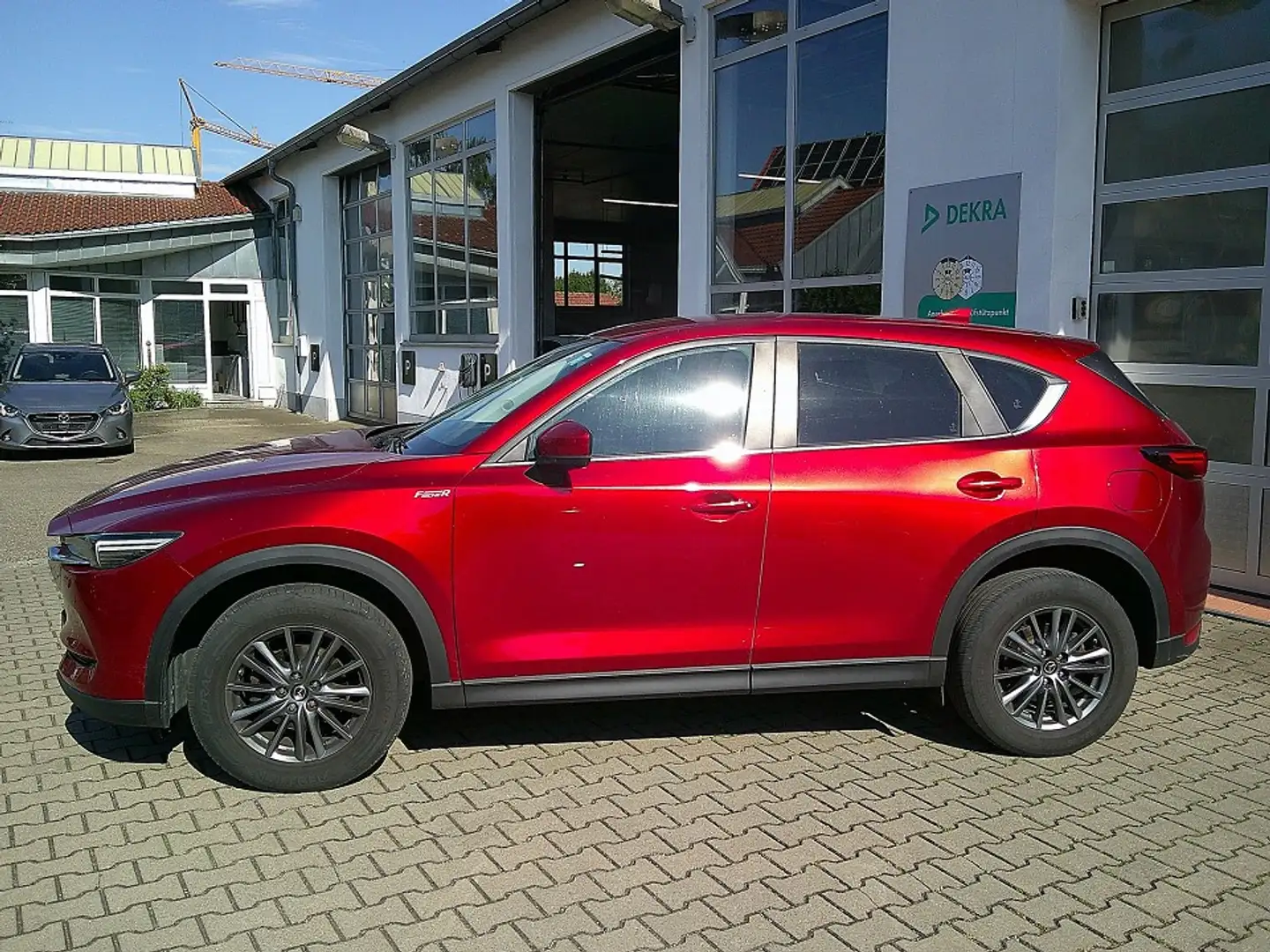Mazda CX-5 SKYACTIV 160 AT AWD Exclusive NAVI/AHK/HUD Rojo - 2