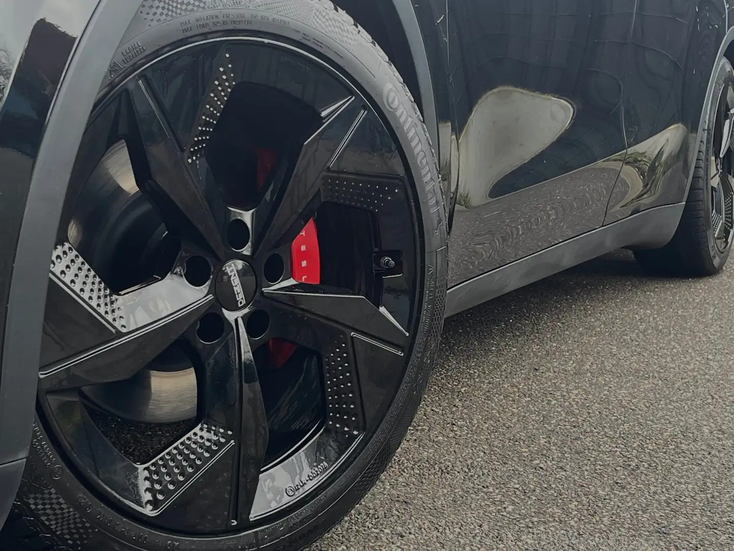 Tesla Model Y Performance Dual Motor AWD, BTW aftrekbaar Noir - 2