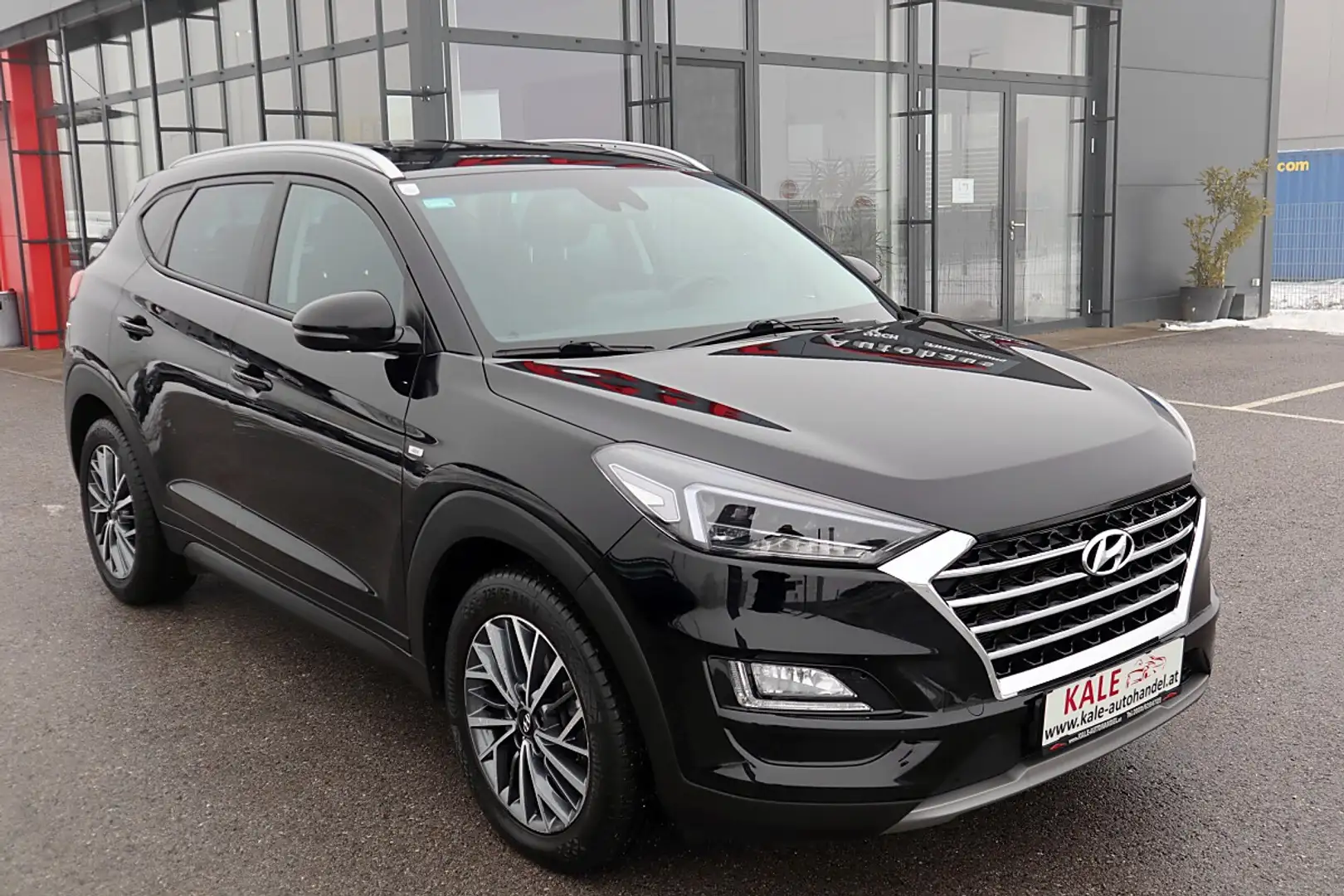 Hyundai TUCSON Tucson 1,6 CRDI Level 4 DCT Aut. Schwarz - 2