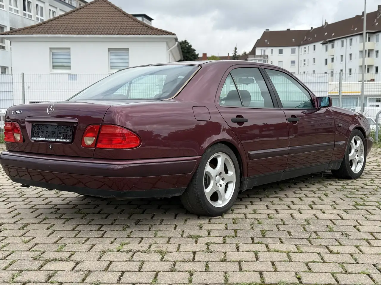 Mercedes-Benz E 200 Avantgarde, foto 3