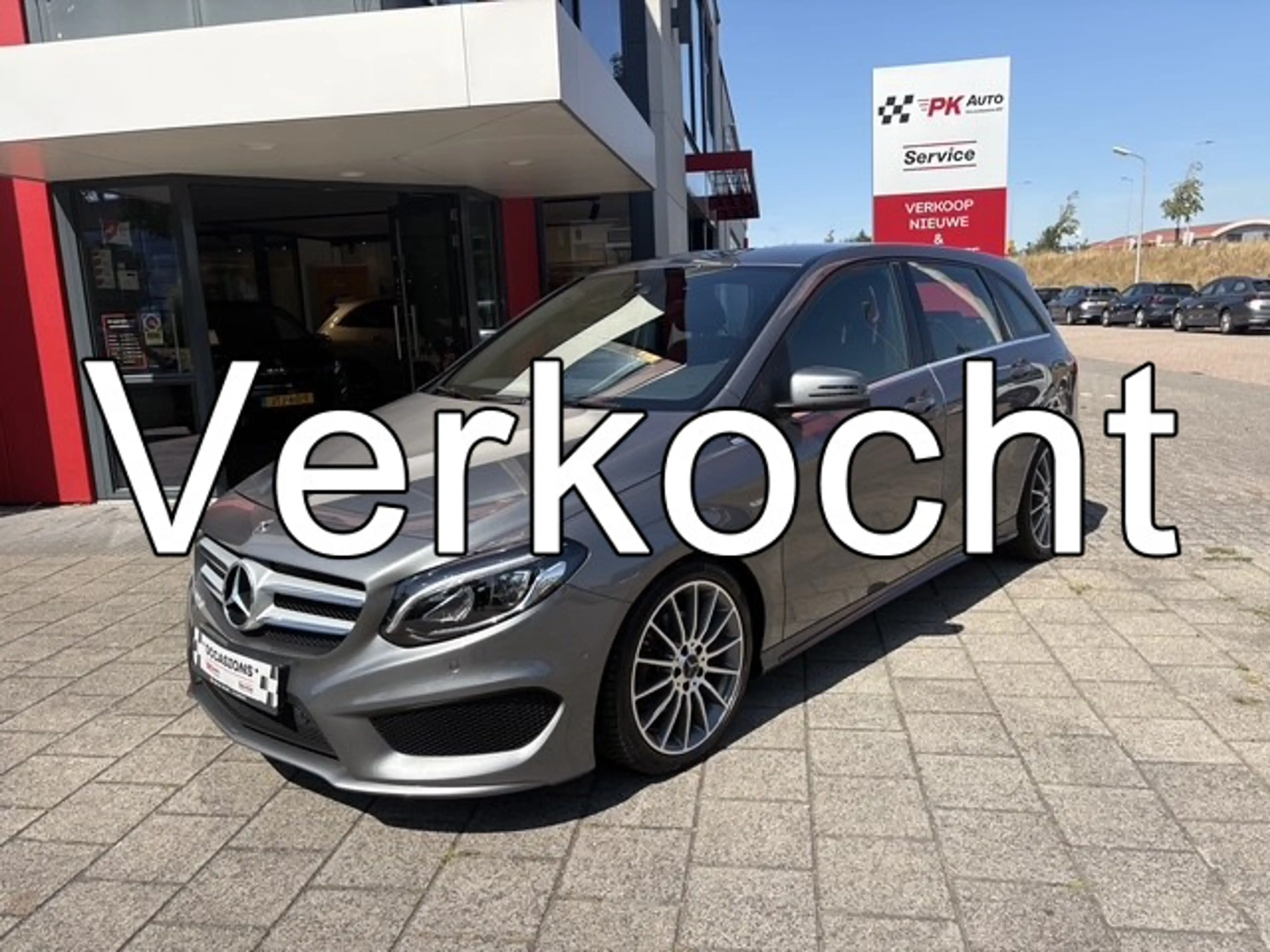 Mercedes-Benz B 200 Urban Style Edition | Navi | Leer | Camera | 32.13