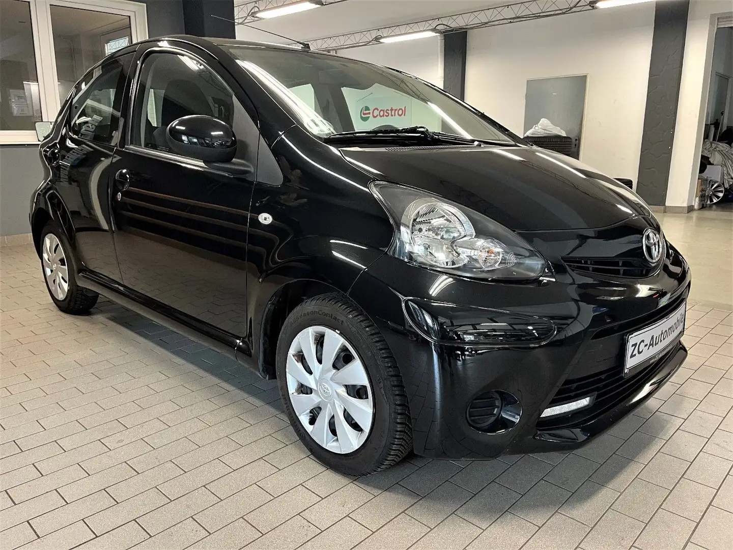 Toyota Aygo AYGO Cool Go NAVI - Klima - 1.Hand Negru - 1