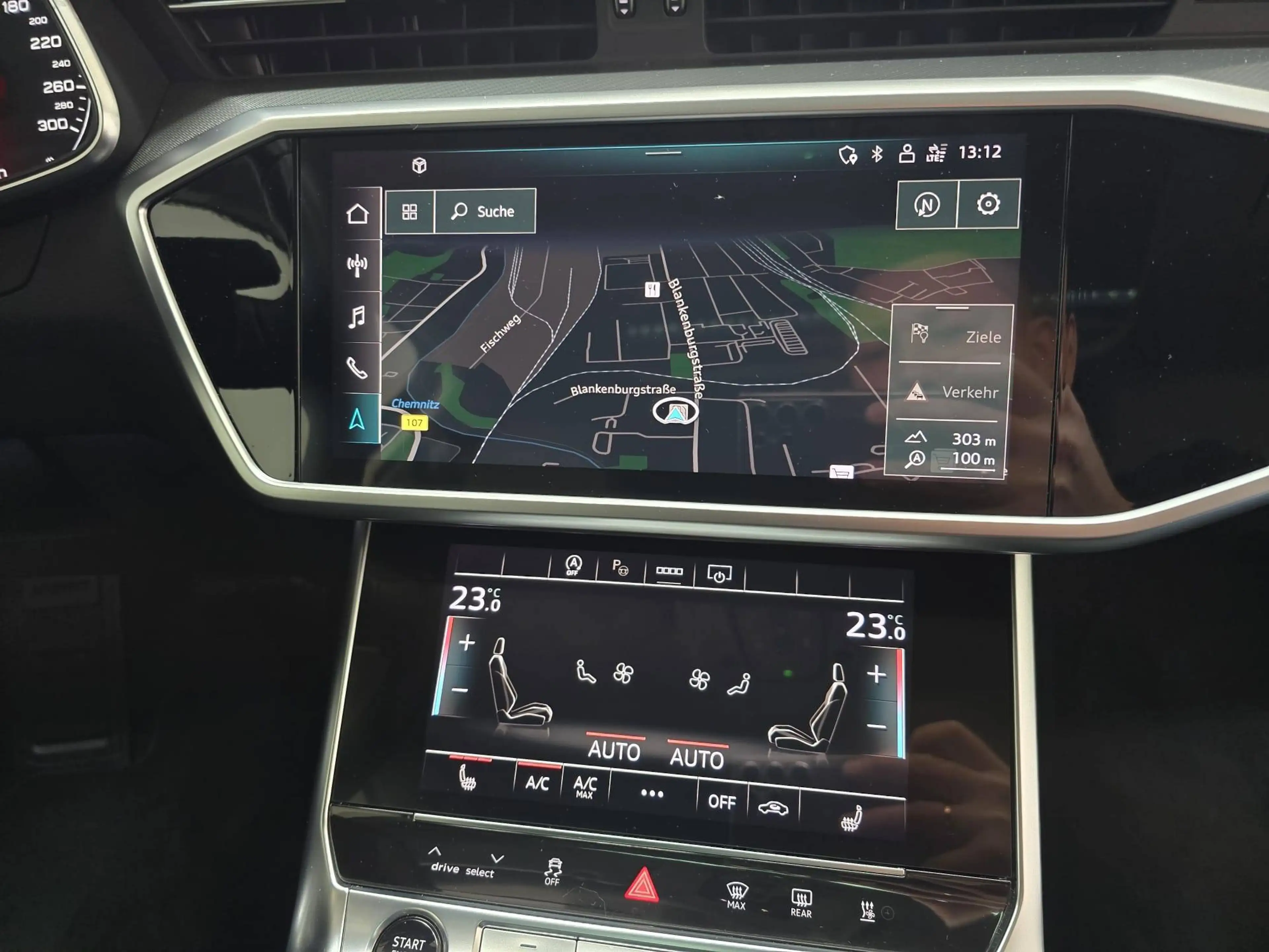 Audi A6 Avant 40 TDI S Line Matrix Panorama Leder Memory 1.Hand — photo 14