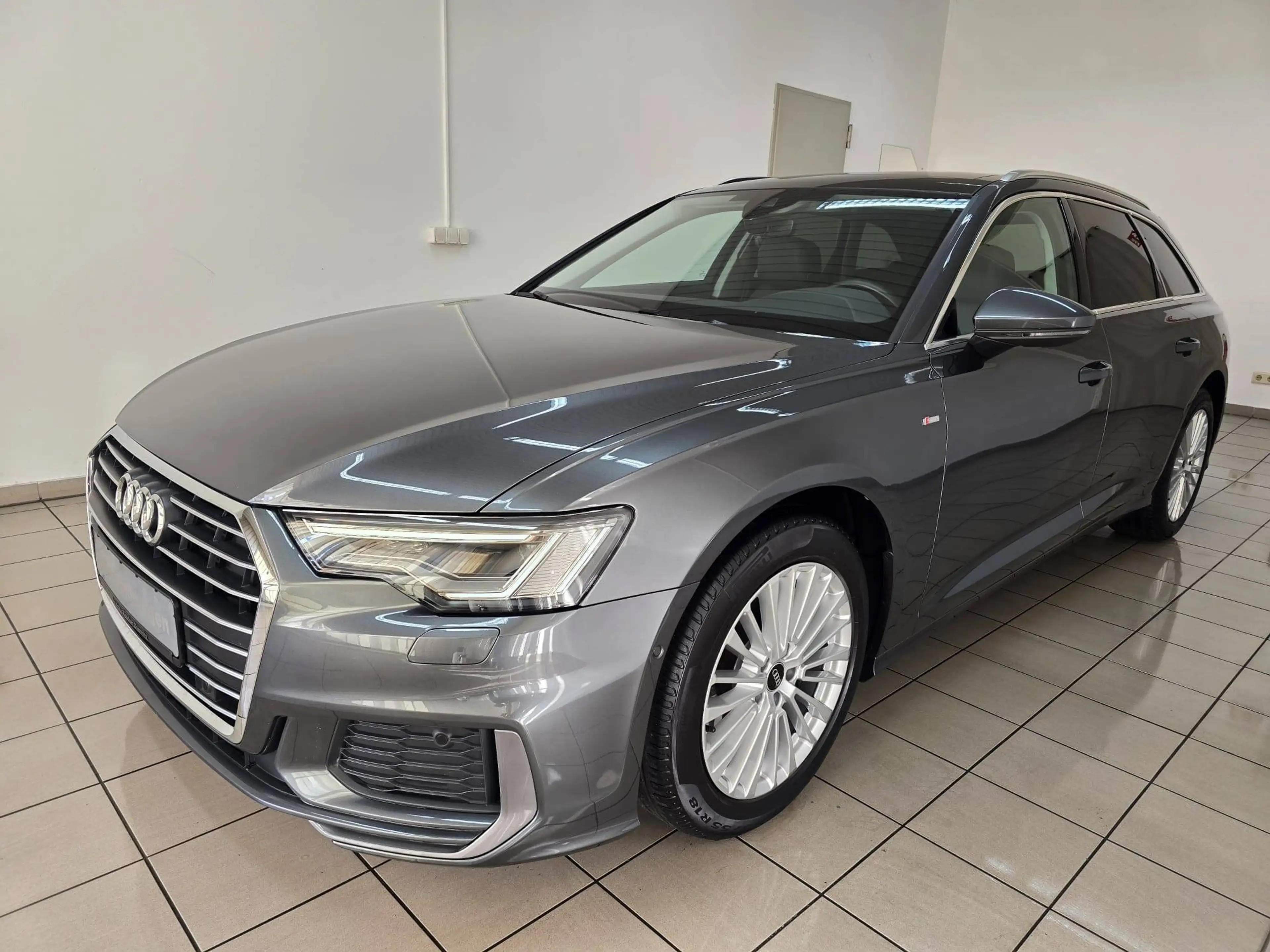Audi A6 Avant 40 TDI S Line Matrix Panorama Leder Memory 1.Hand