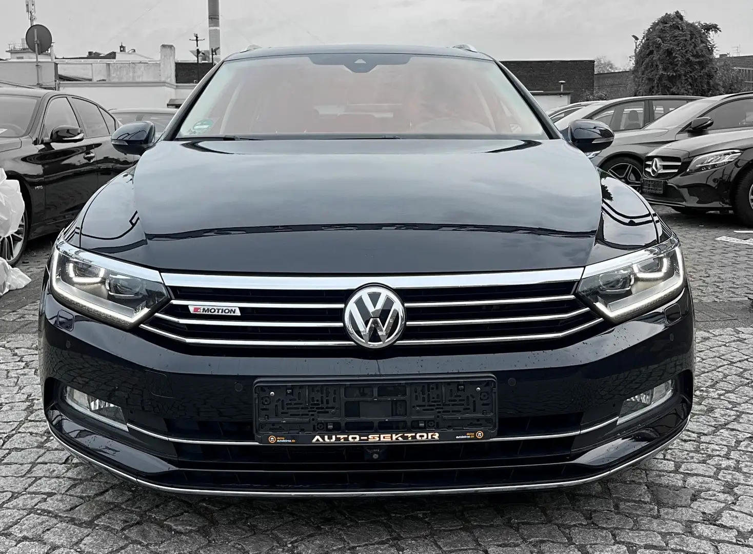 Volkswagen Passat Variant PASSAT VARIANT*4x4*DIGITAL TACHO-ALCANTARA-LED- Noir - 2