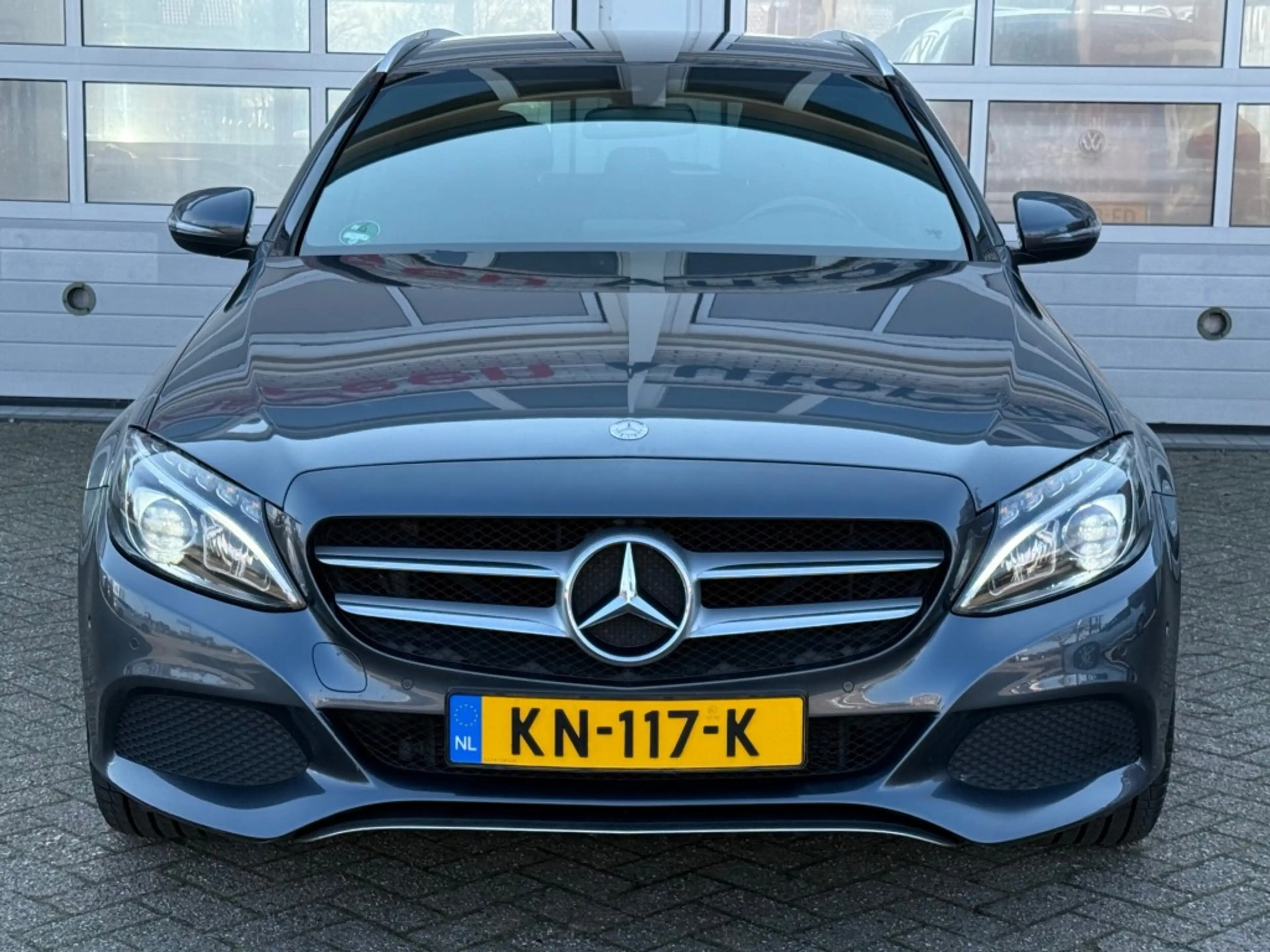 Mercedes-Benz C 350 C350e Lease Edition Navi Camera Burmester Luchtver — photo 7