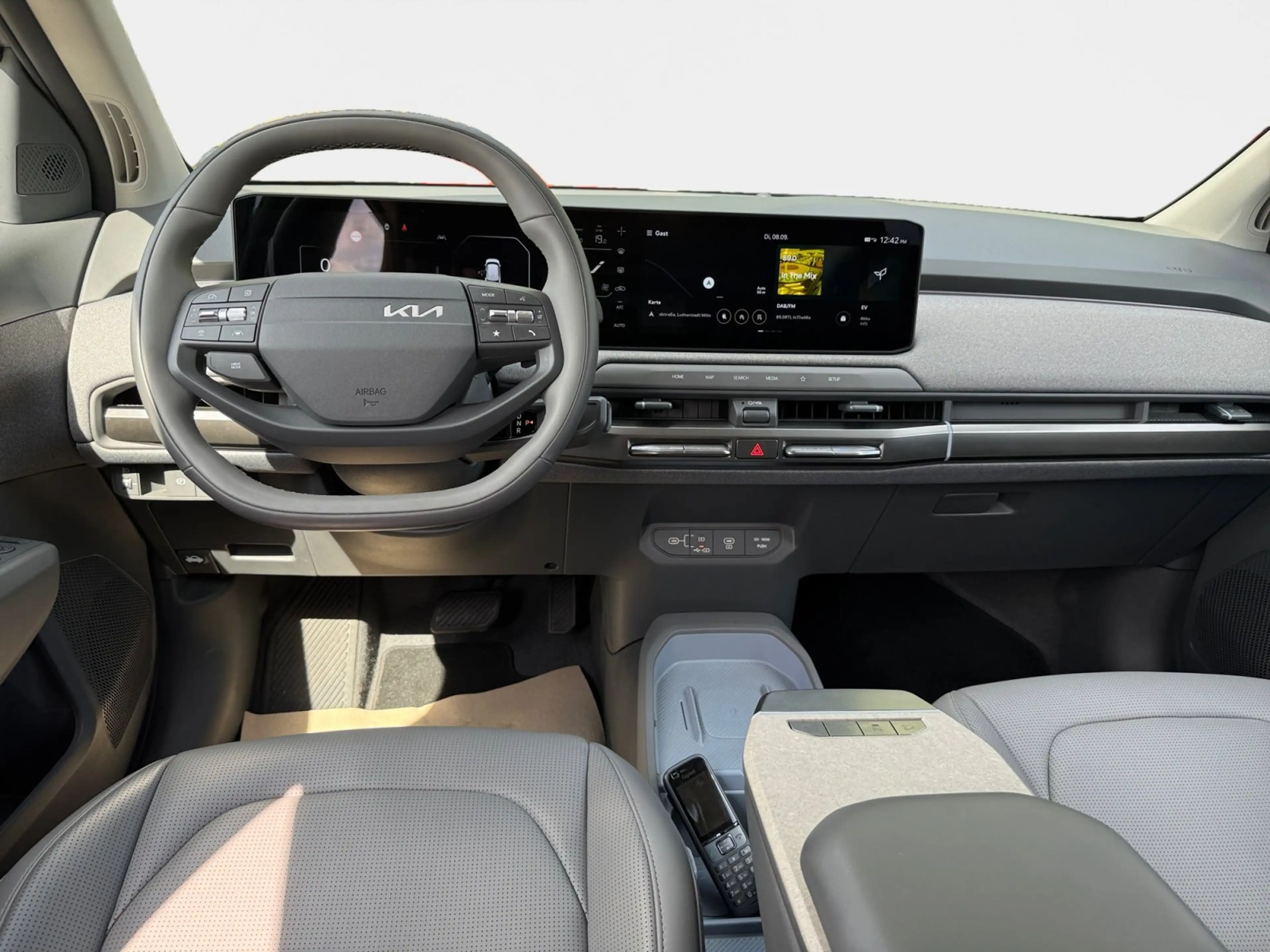 Kia EV3 81,4 kWh Earth Kamera*W-Pumpe*360*ACC*Navi — photo 9