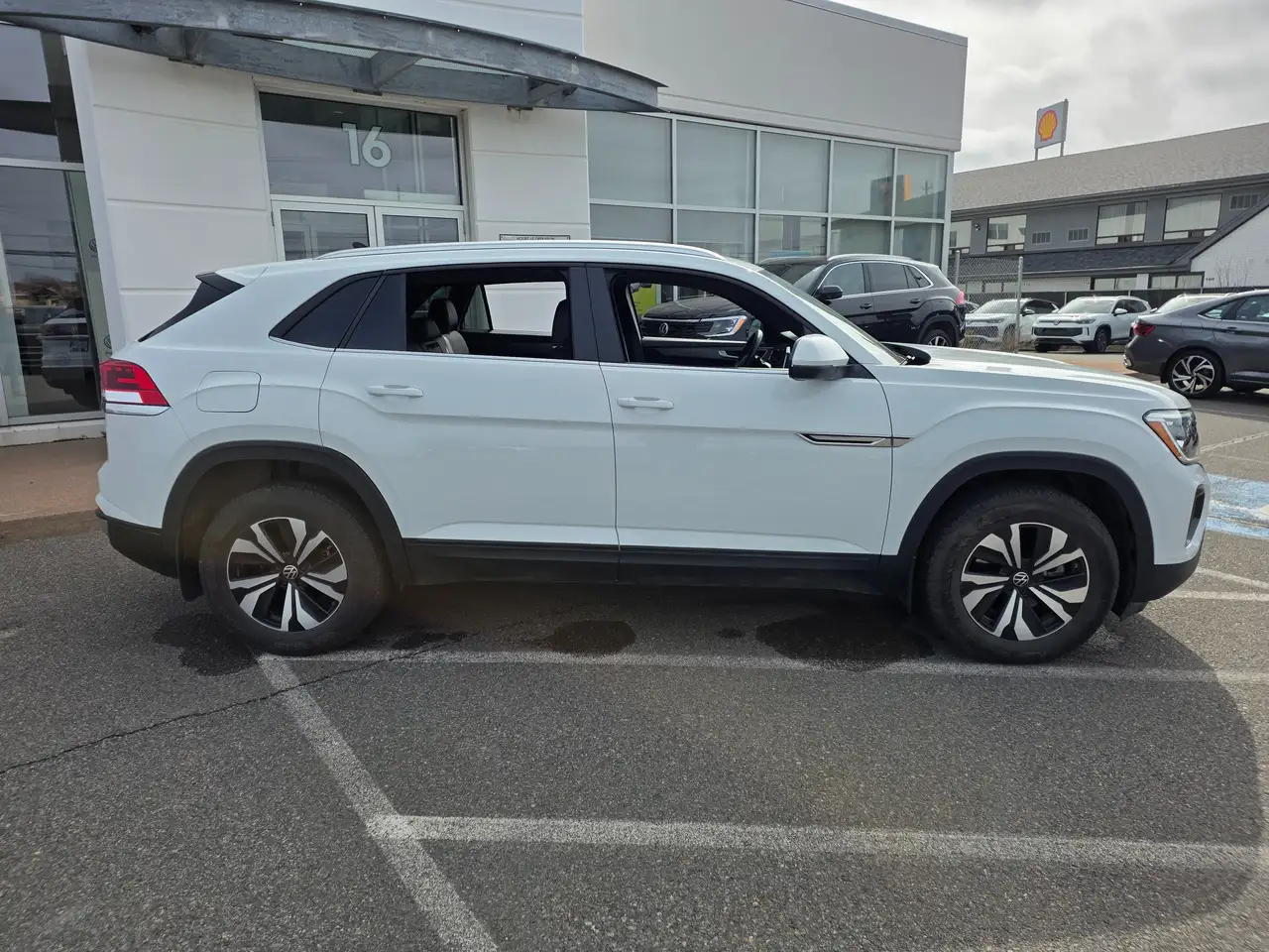 Volkswagen Atlas снимка Volkswagen Atlas