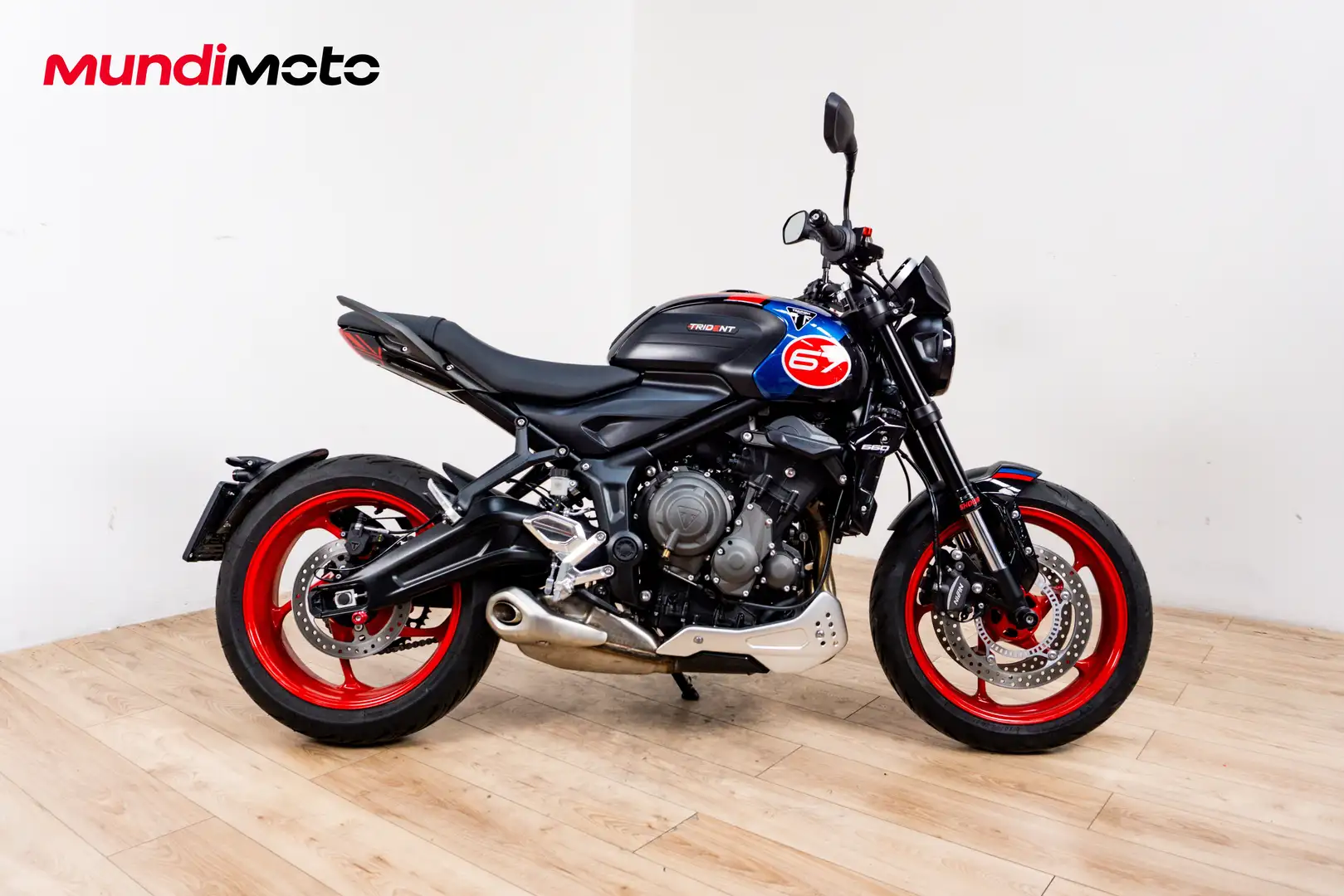 Triumph Trident 660 - 1