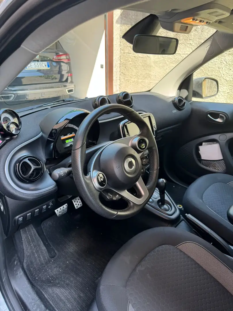 smart forTwo Fortwo eq racingrey 4,6kW Grigio - 1