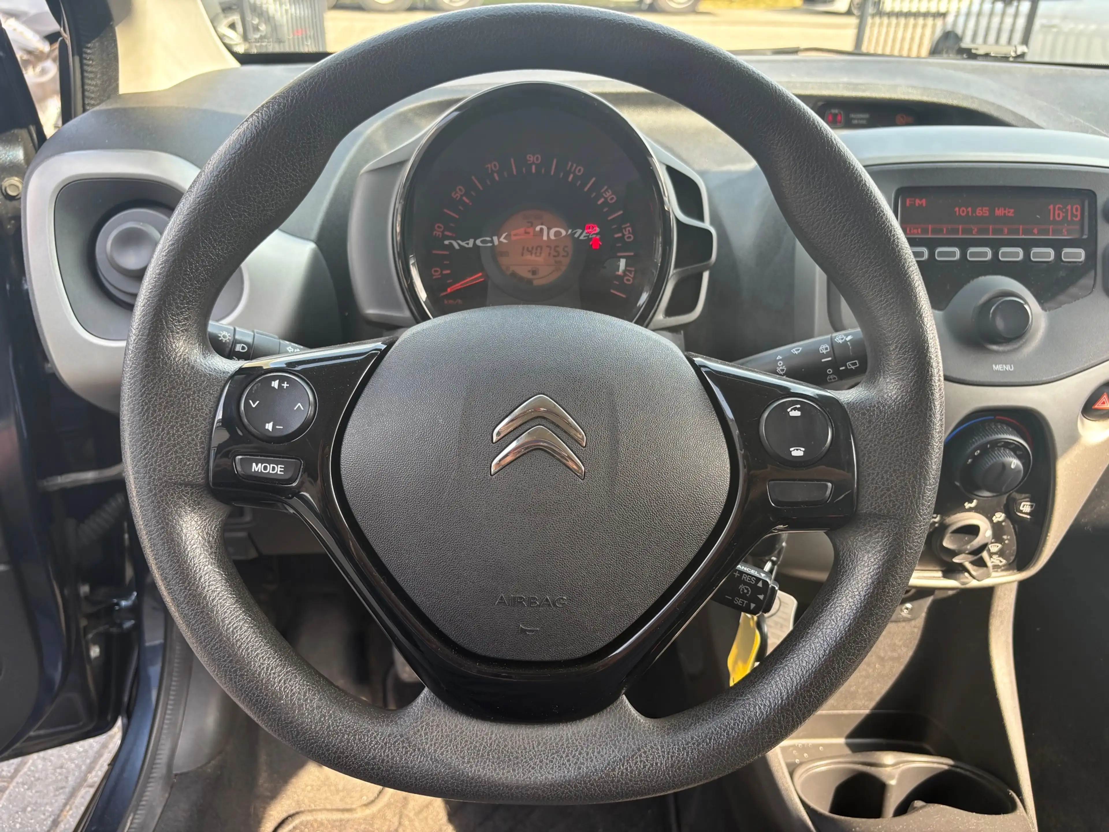 Citroen C1 1.0 e-VTi Feel — photo 11