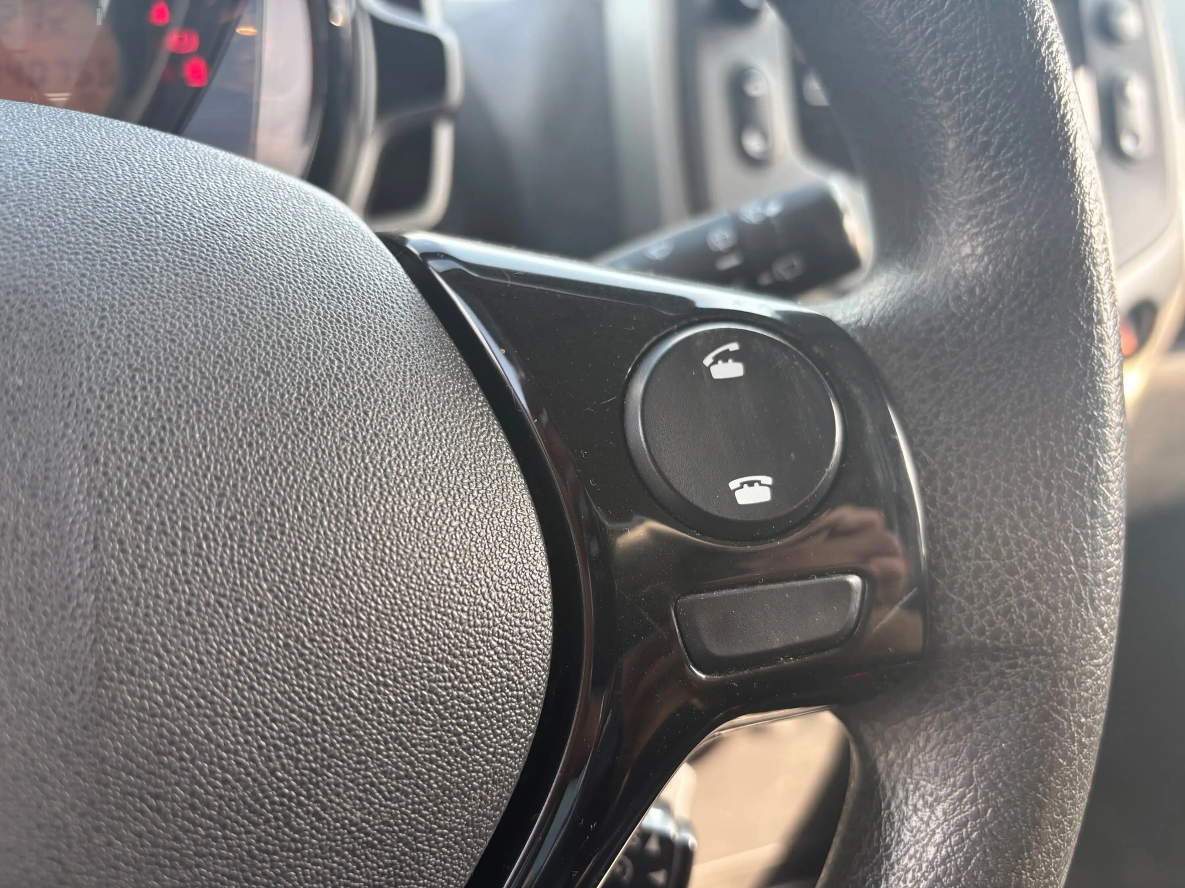 Citroen C1 1.0 e-VTi Feel — photo 13