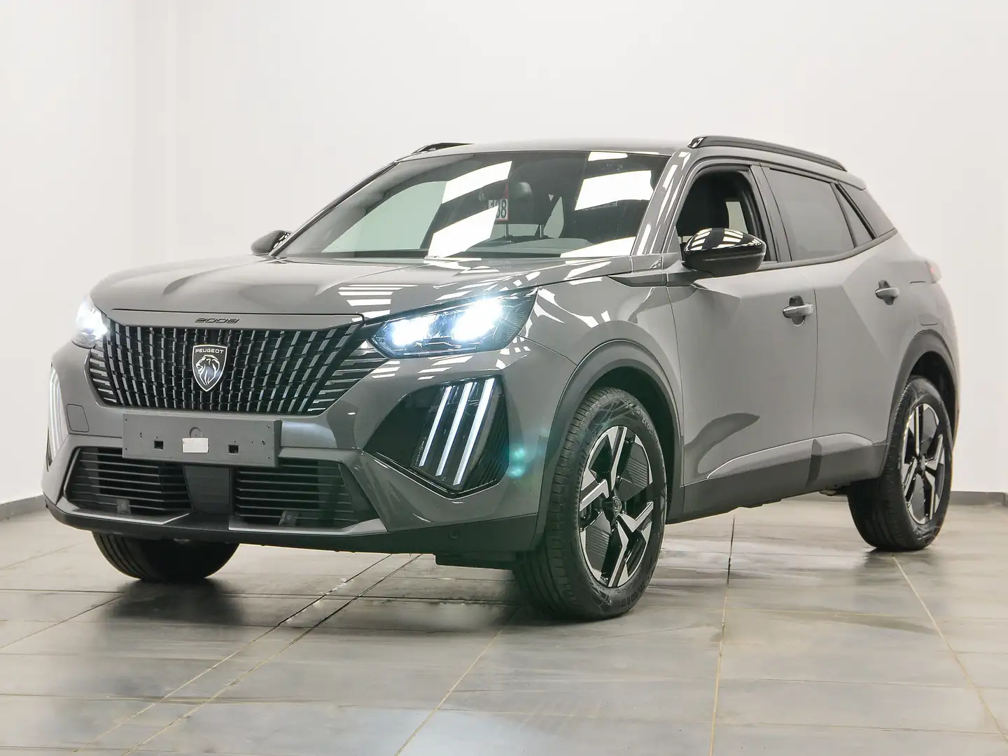 Peugeot 2008 1.2 puretech ALLURE Silber - 1