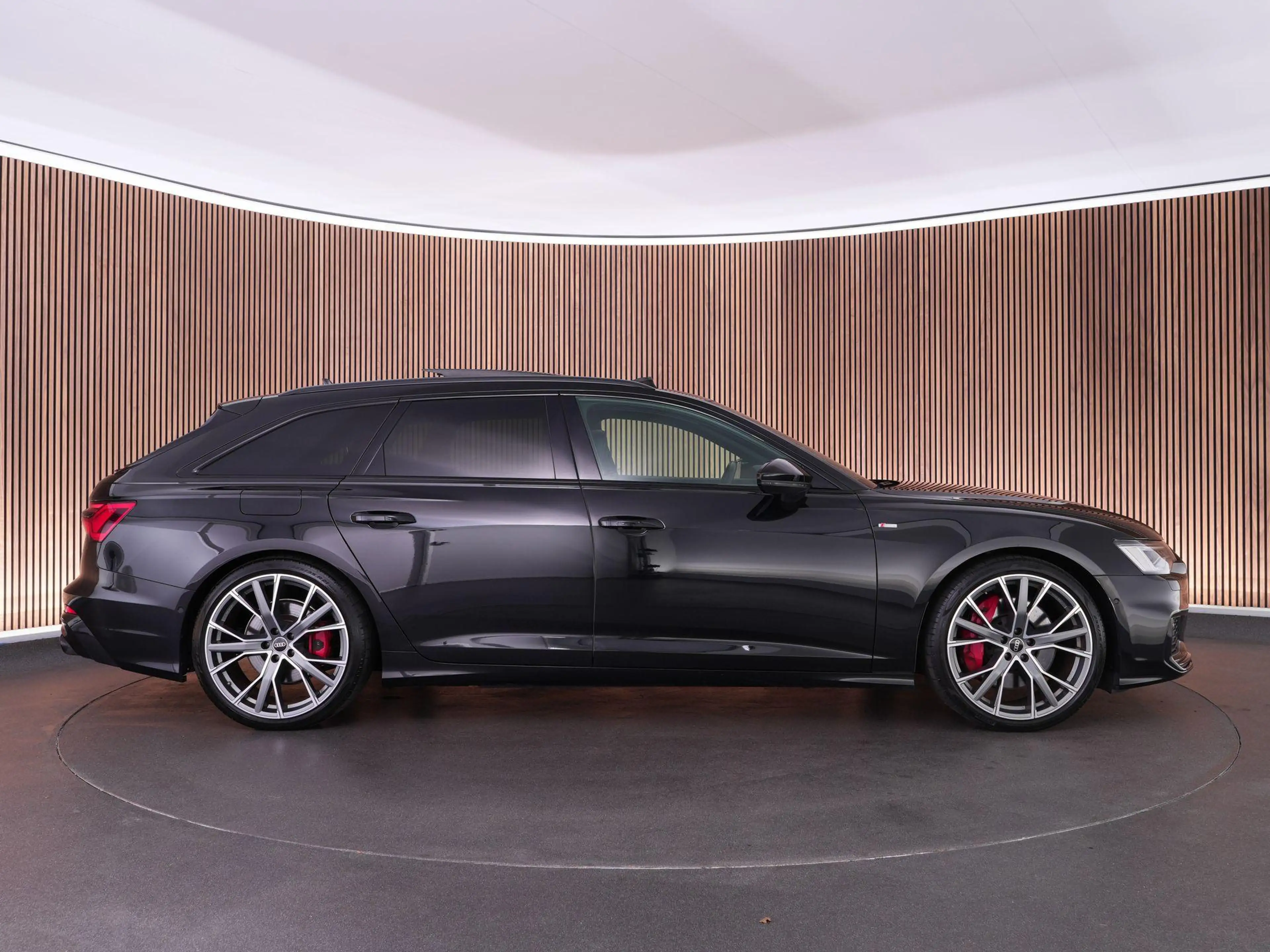 Audi A6 Avant 55 TFSI e 367pk quattro Pro Line S Competiti — photo 13