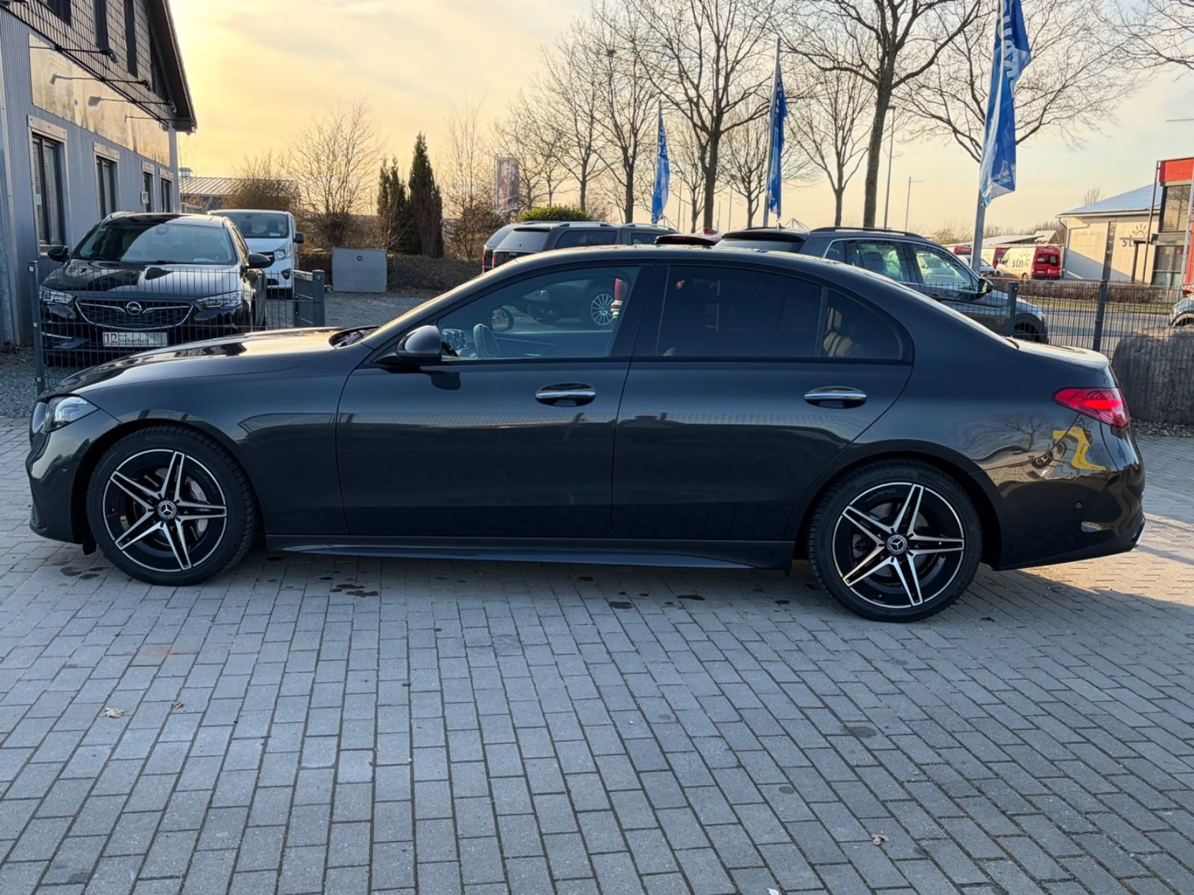 Mercedes-Benz C 200 d Lim AMG-Line Distroni Multibeam Burmester — photo 10