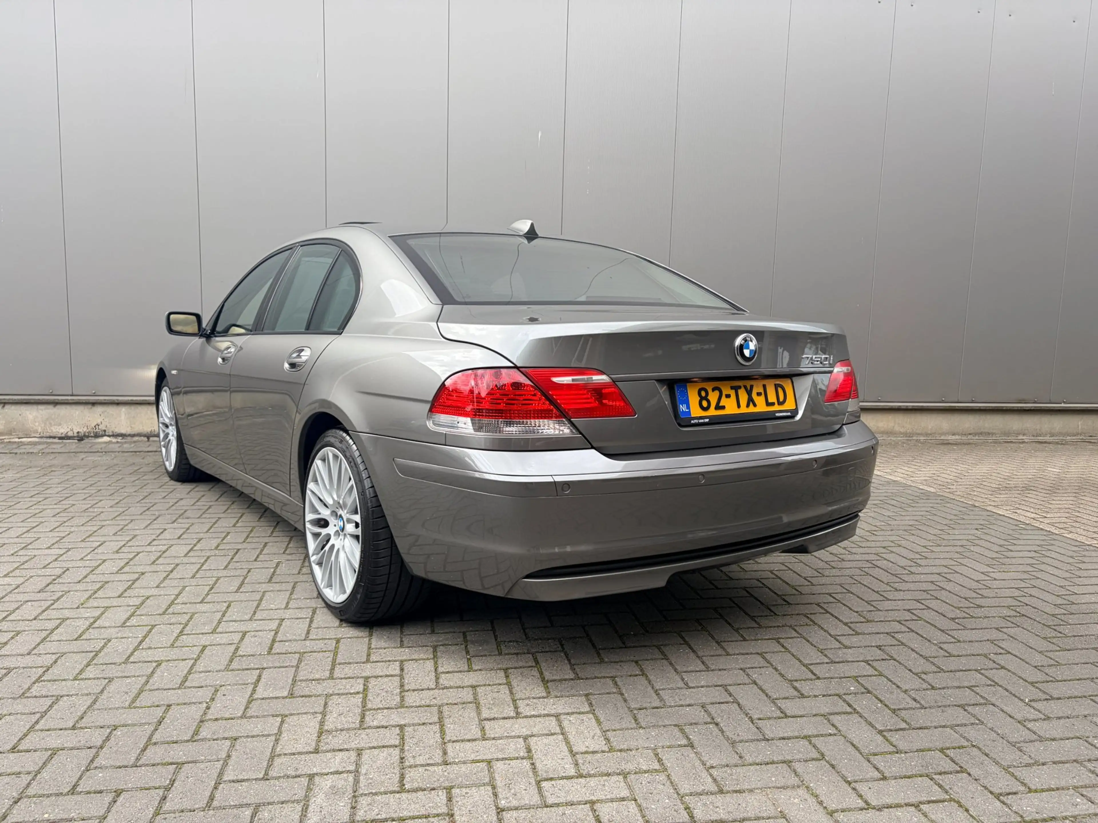 BMW 750 7-serie 750i Executive — photo 3