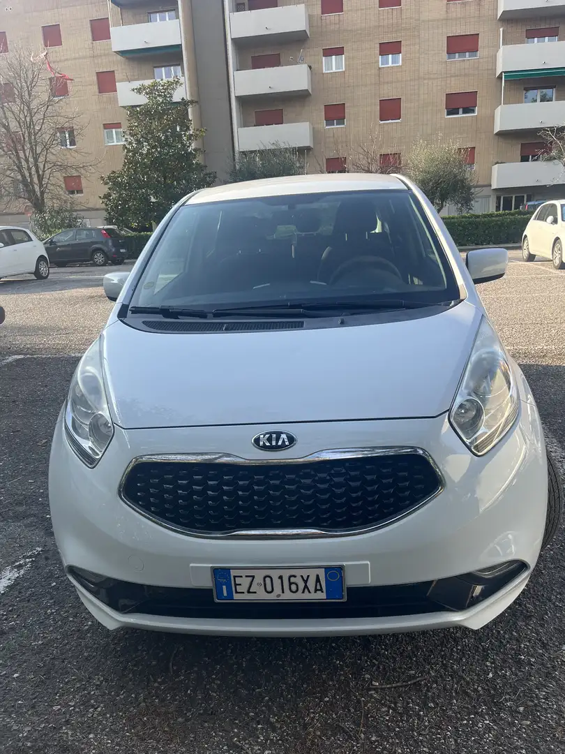 Kia Venga 1.4 cvvt Active FL - 1
