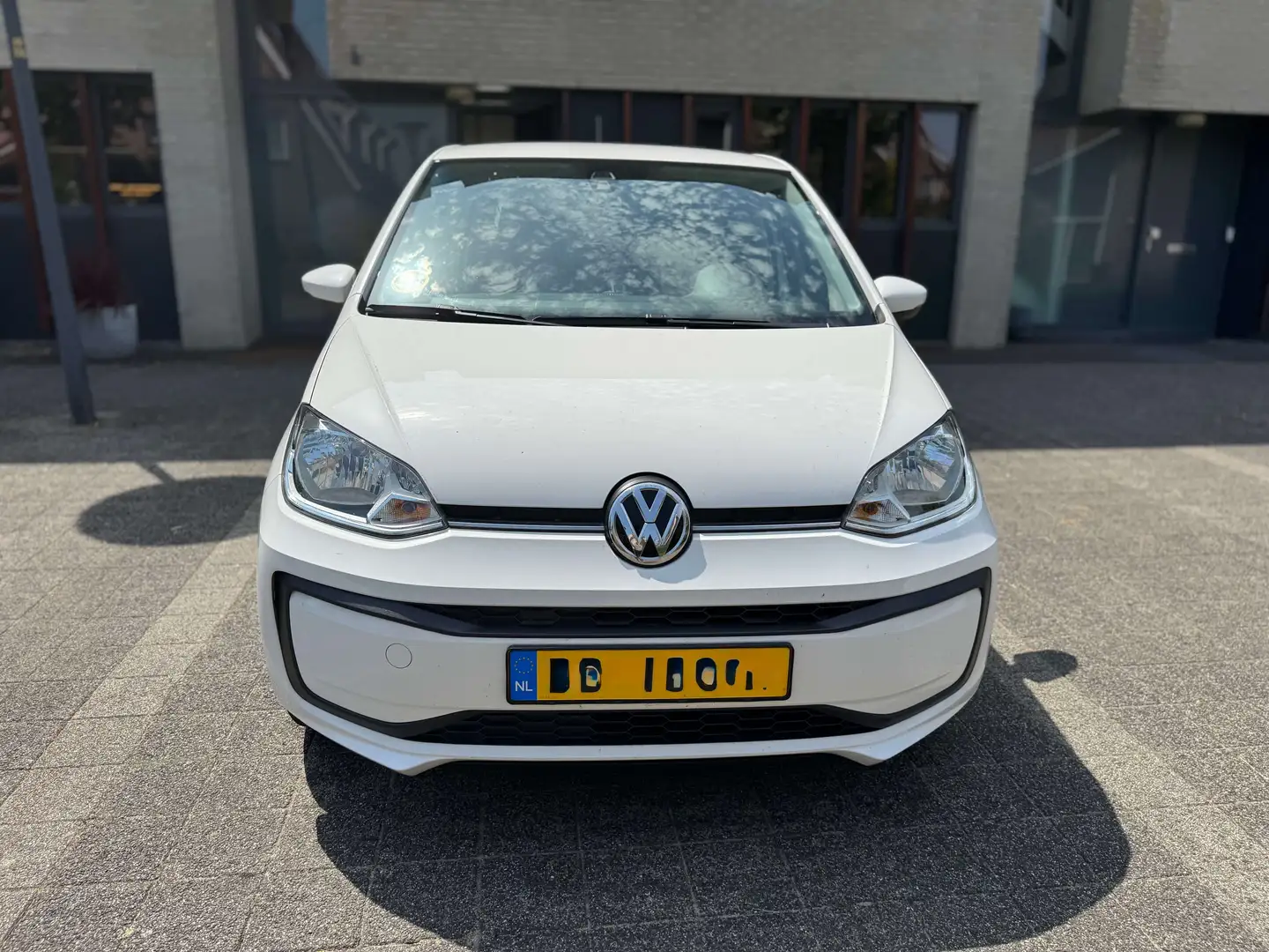 Volkswagen up! up! 1.0 BMT move Wit - 2