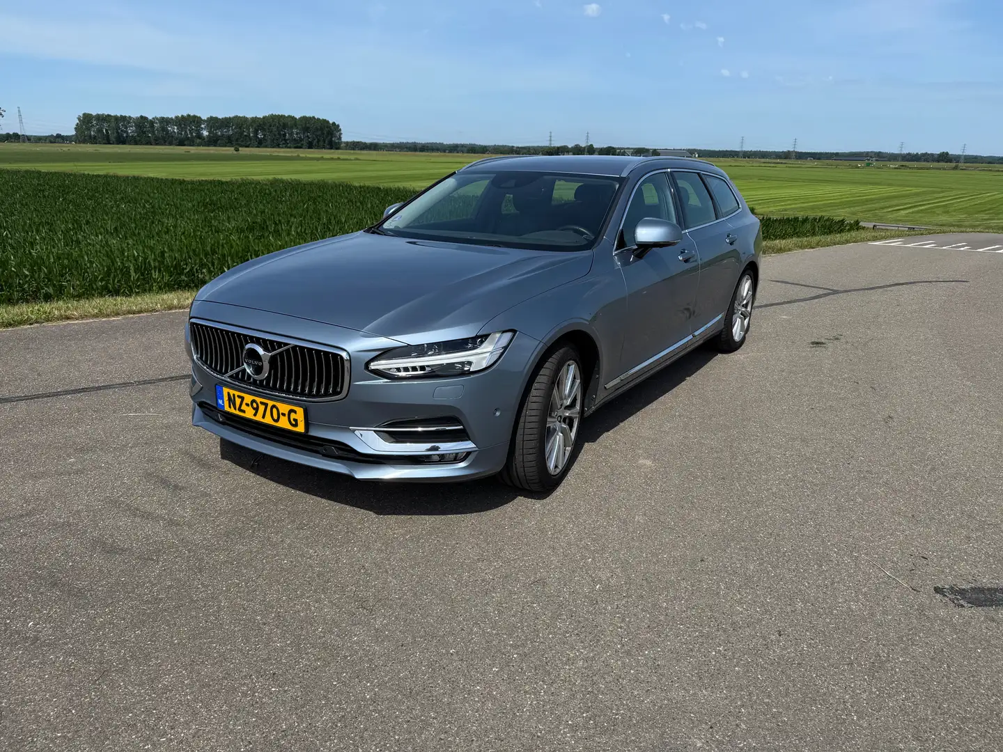 Volvo V90 V90 2.0 T5 Inscription Blauw - 1