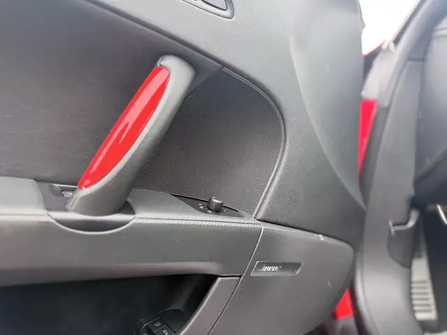 Audi TT view 10
