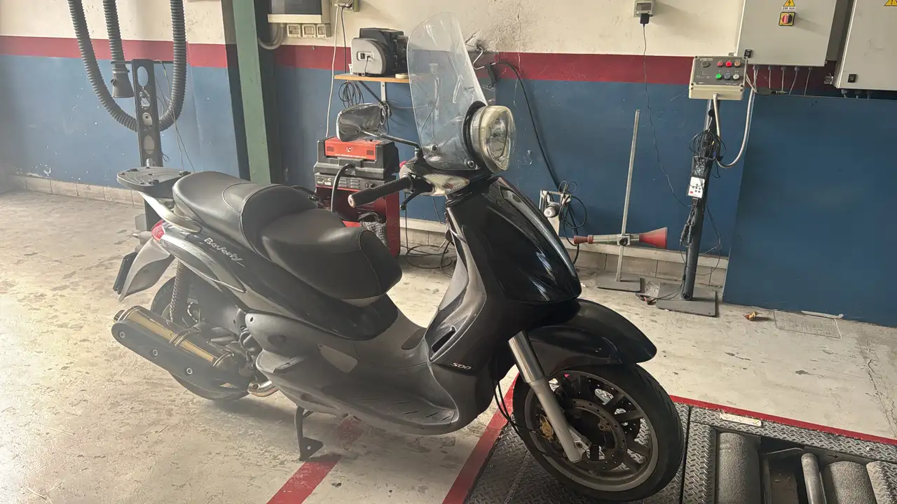Piaggio Beverly 500