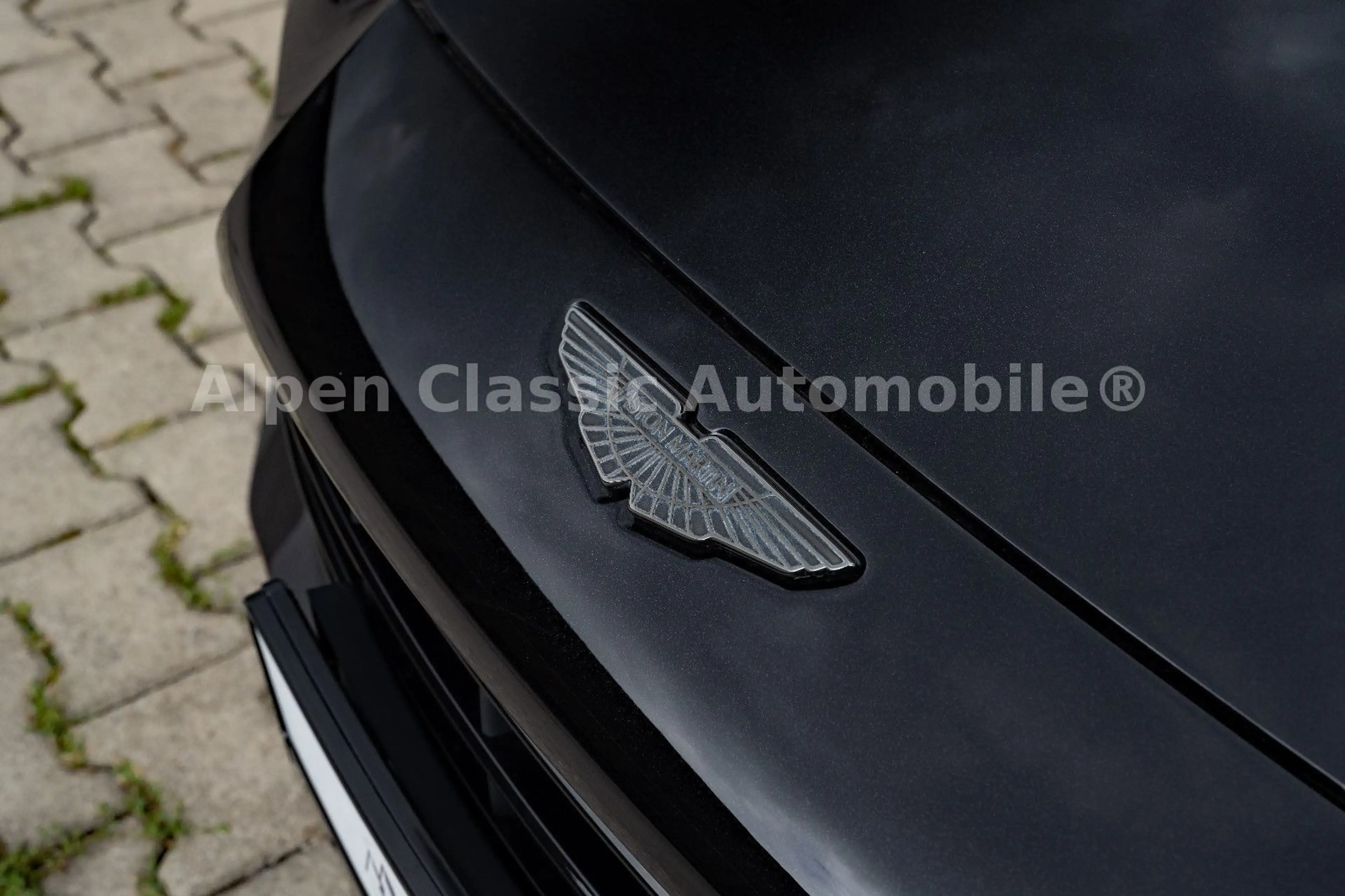 Aston Martin Vantage Roadster 4.0 V12 Sitzbel., Carbon — photo 7
