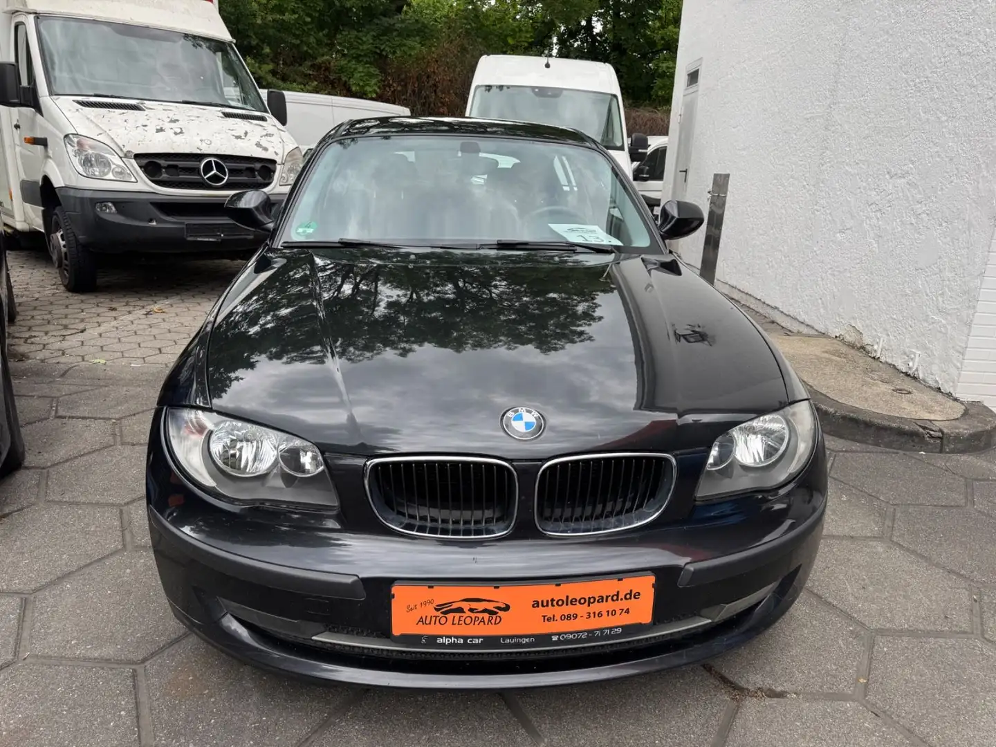 BMW 118 Baureihe 1 Lim. 118d Zwart - 1
