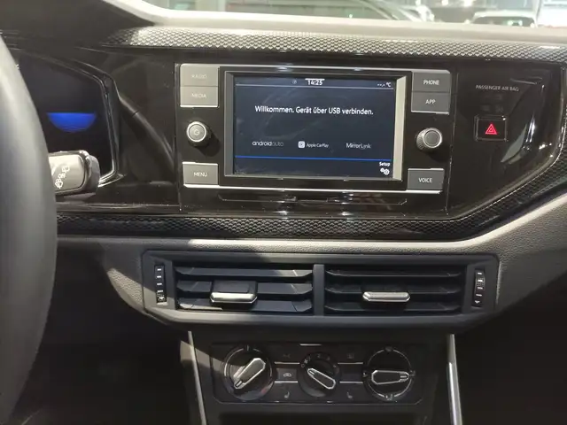 Volkswagen Taigo view 12