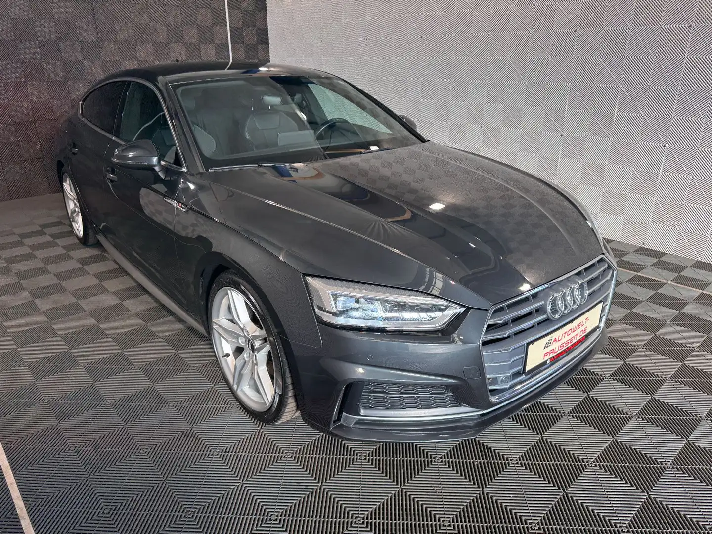 Audi A5 SB 40 TFSI*S LINE*LED-B&O-TEMPO-NAVI-SP.FW-19 Grau - 1