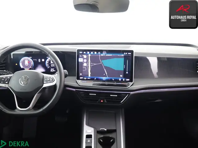 Volkswagen Passat view 7