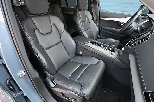 Volvo XC90 T8 AWD Recharge PHEV Plus Bright Geartronic ACC... Ansicht 9