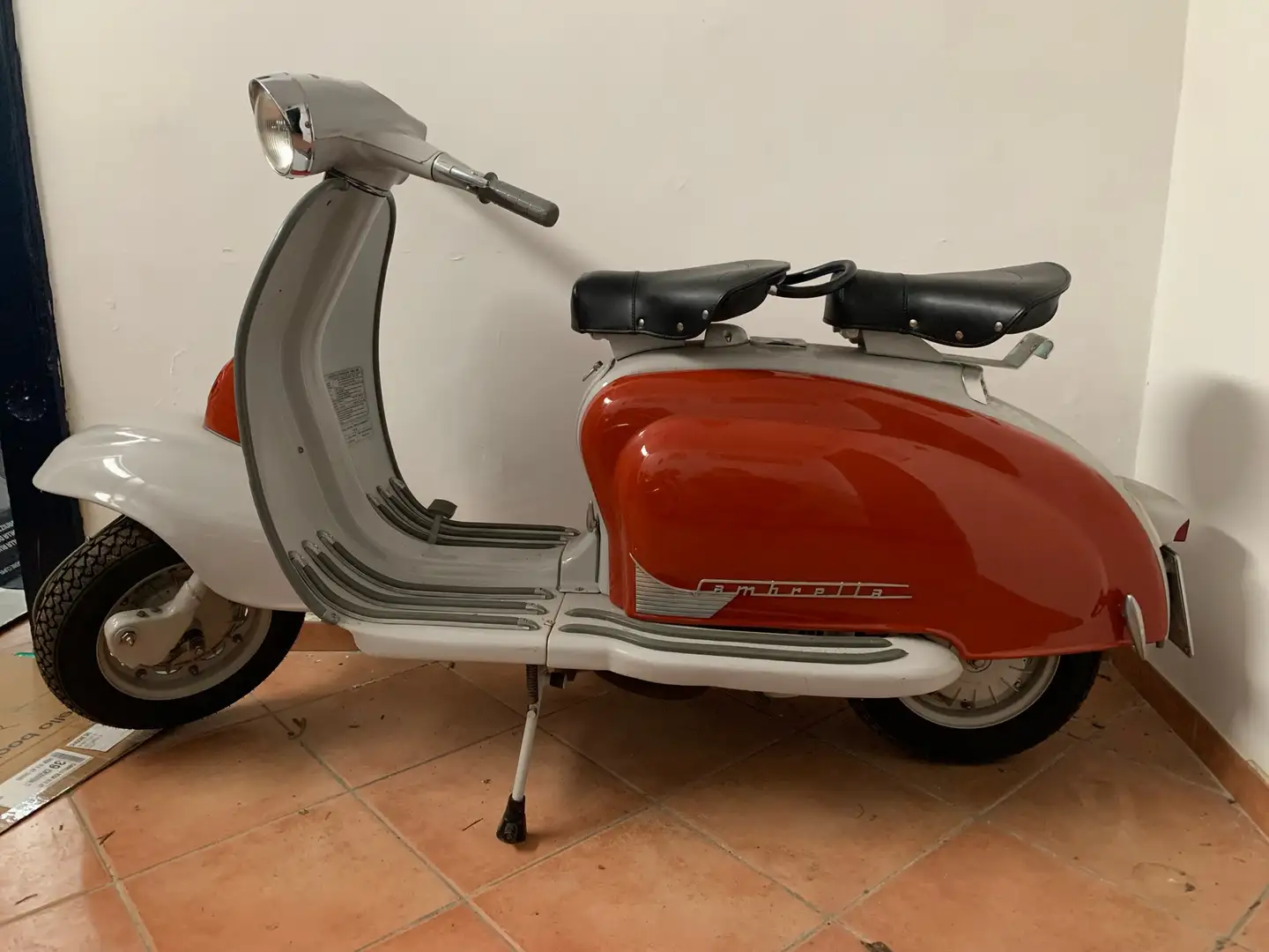 Lambretta Li crvena - 1