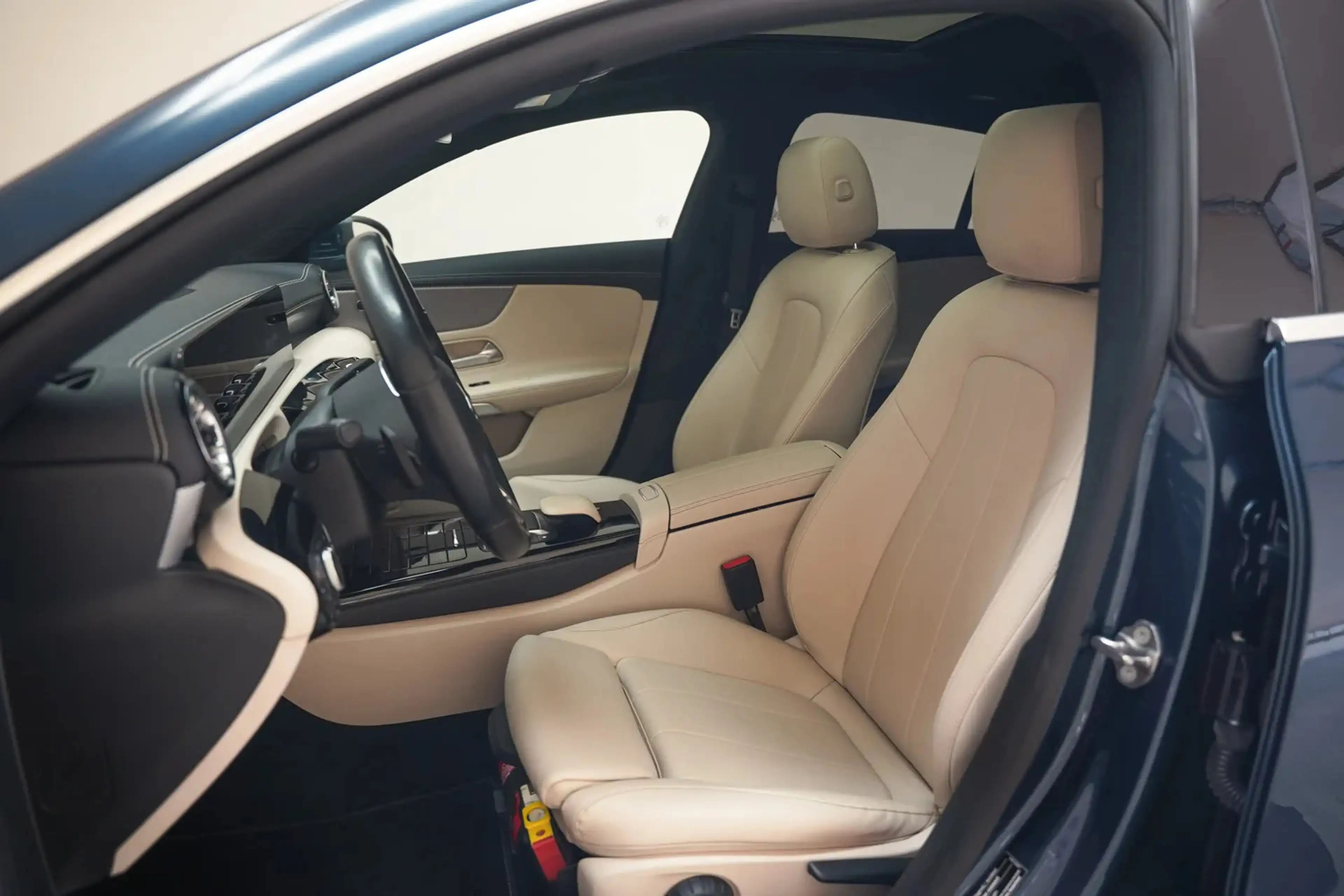Mercedes-Benz CLA 250 250e Business Solution Luxury Aut. [ Panoramadak S — photo 10