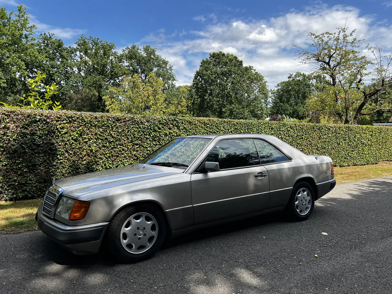 Mercedes-Benz CE 300 W124 300 CE Coupé, foto 3