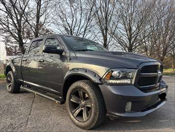 Dodge Ram 1500 Sport Black Ed. 5.7 V8 Hemi