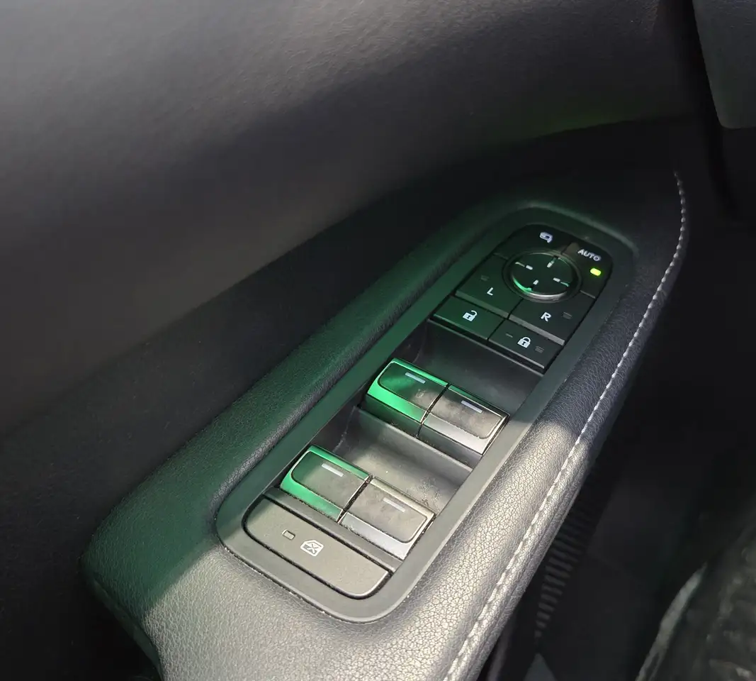 Lexus RX снимка Lexus RX