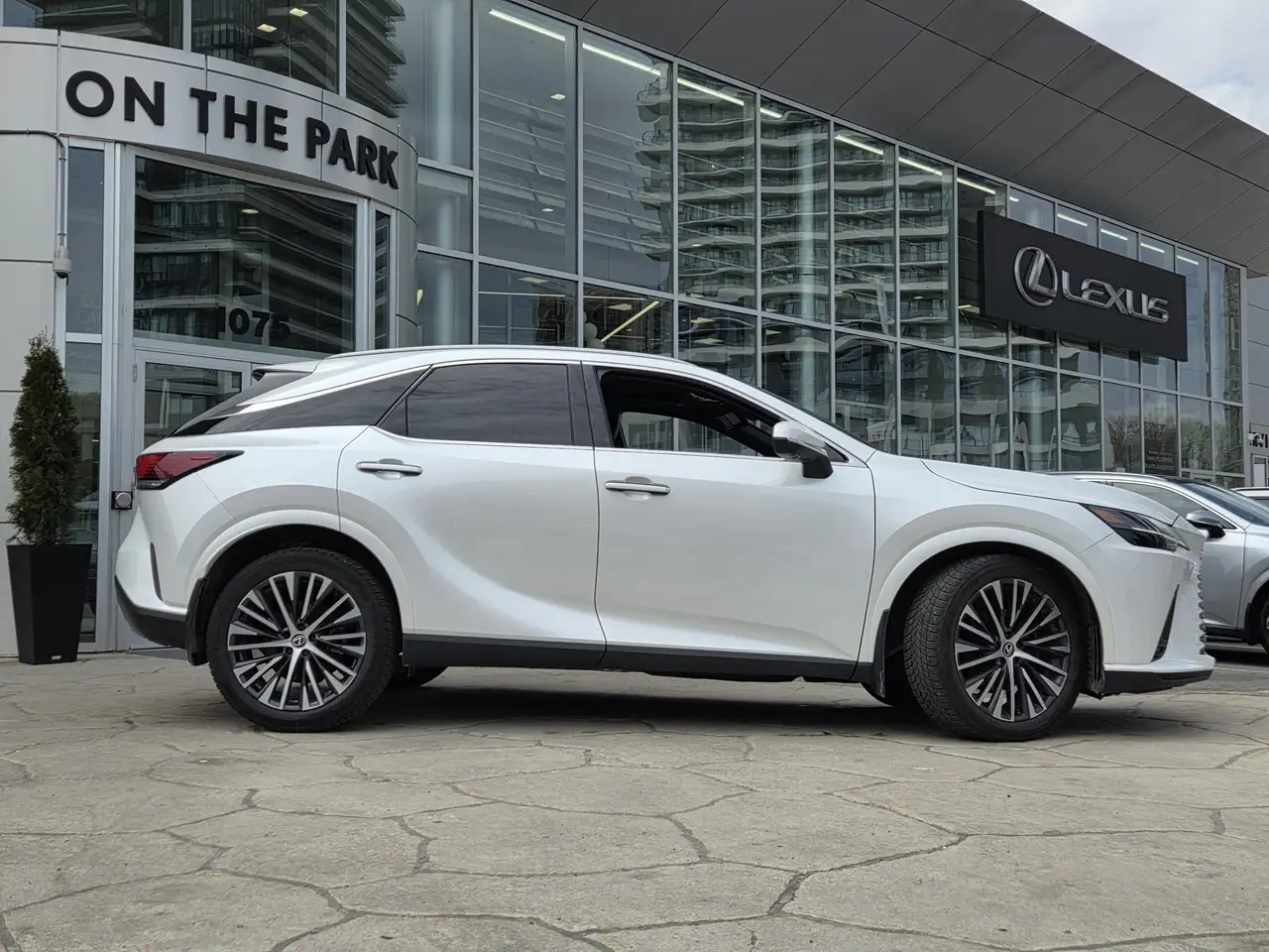 Lexus RX снимка Lexus RX
