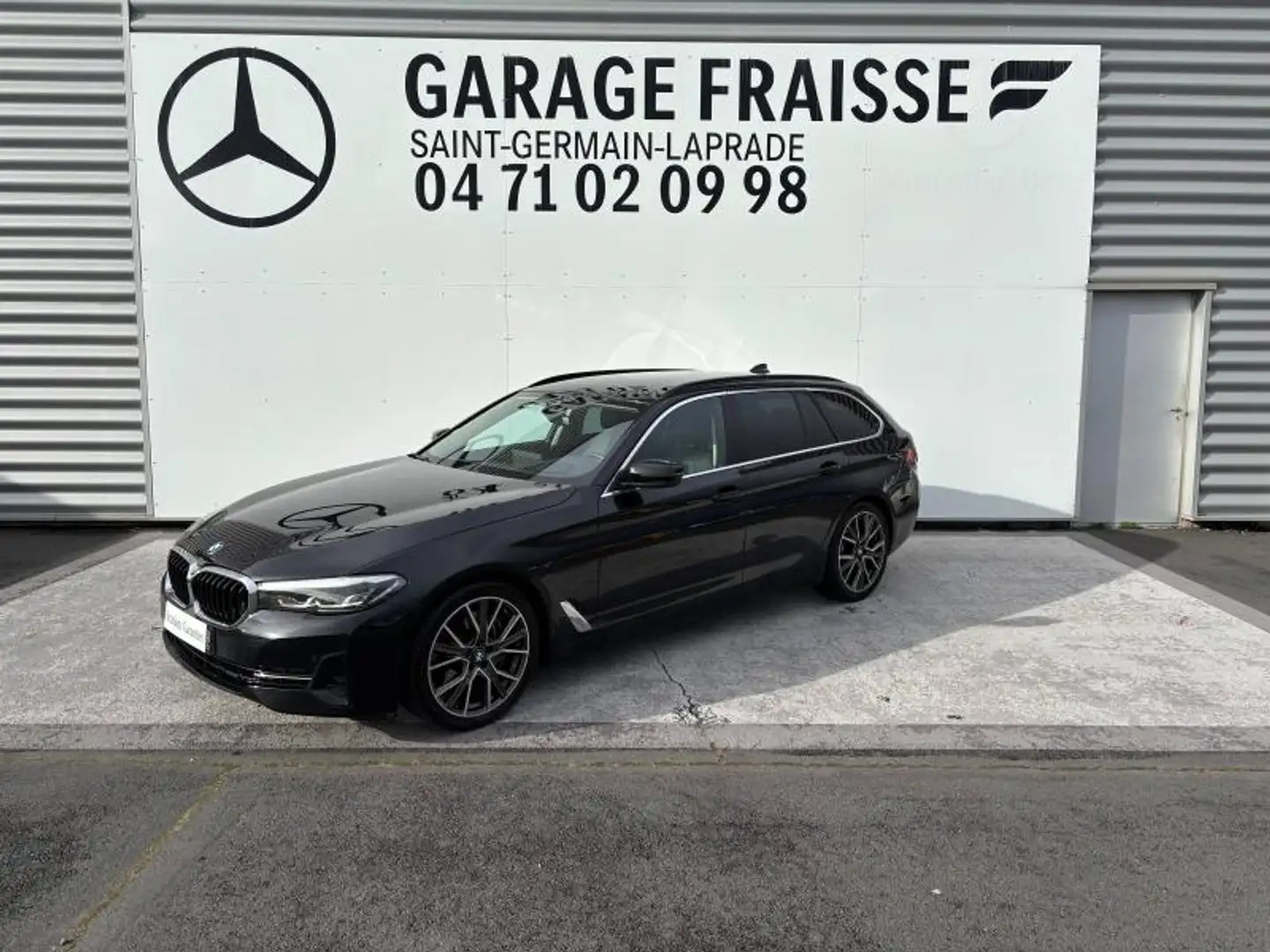 BMW 530 530dA xDrive 286ch Lounge Steptronic Schwarz - 1