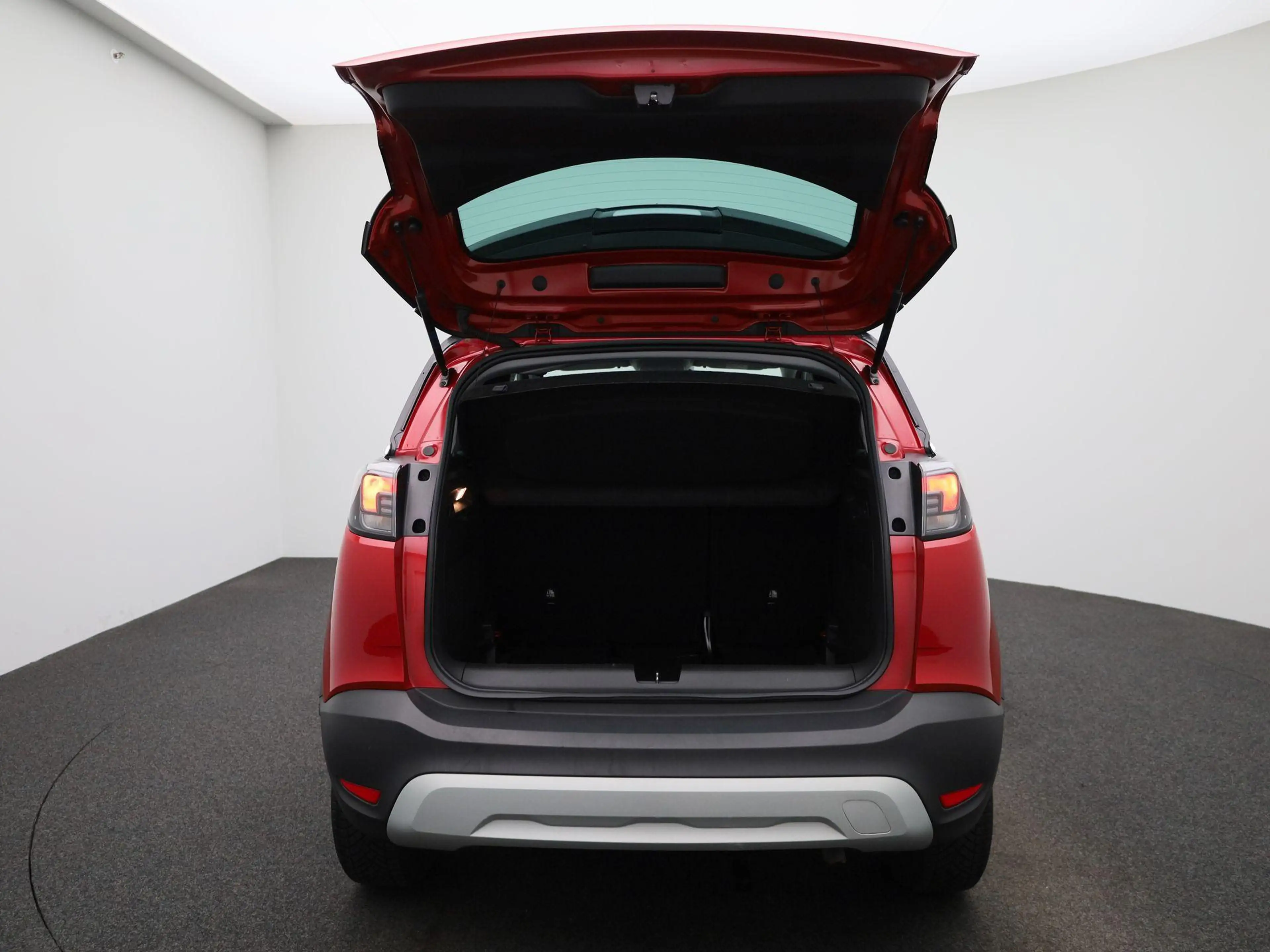Opel Crossland 1.2 81kW Turbo S/S Elegance | Camera | Cruise Cont — photo 13
