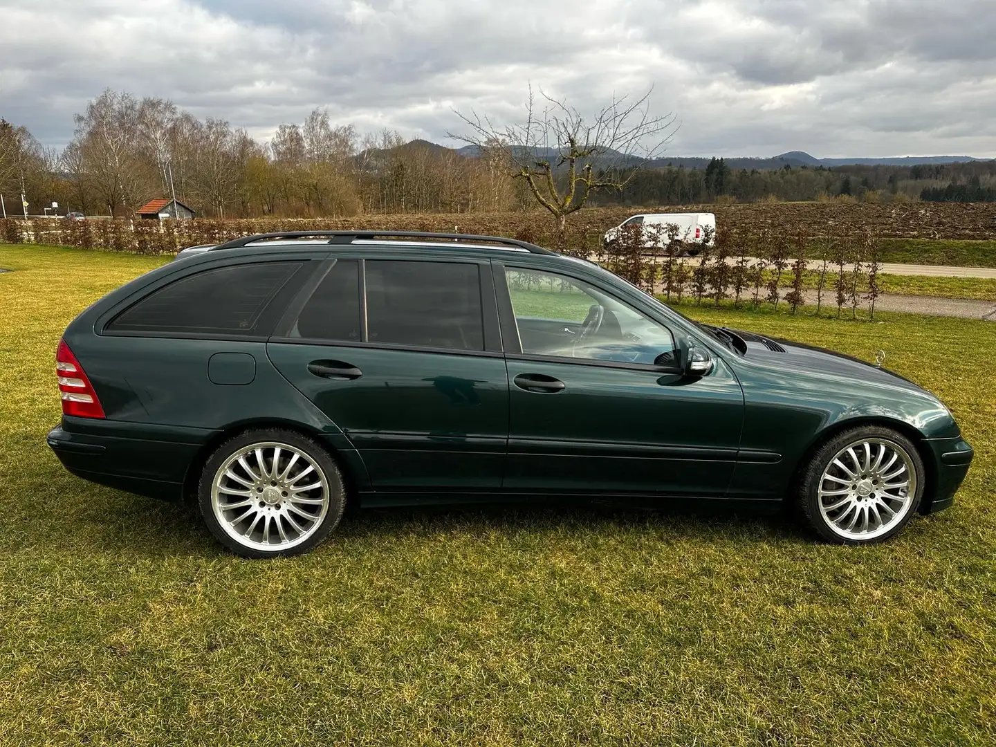 Mercedes-Benz C 220 C-Klasse T-Modell Diesel T CDI Classic zelena - 2
