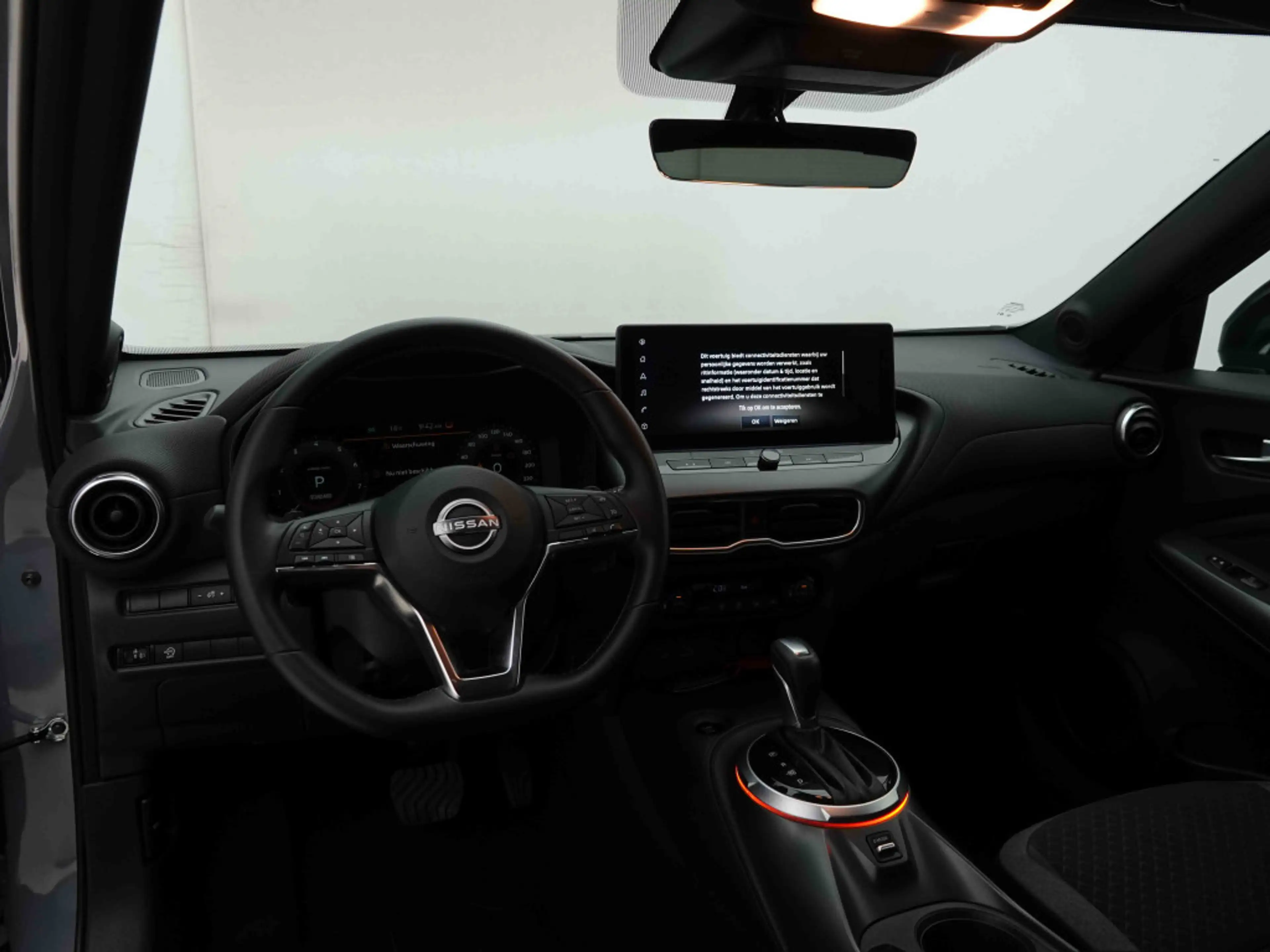 Nissan Juke 1.0 DIG-T 114 AUT N-Connecta | GPS | LED Lights — photo 8
