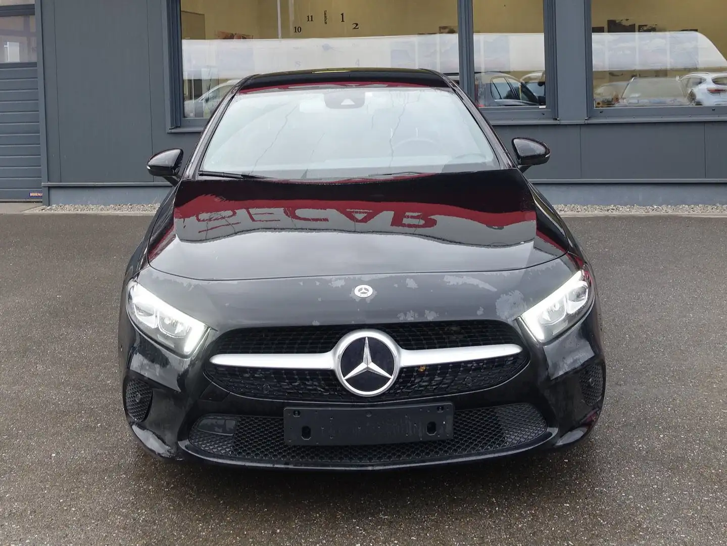 Mercedes-Benz A 180 A 180 "LED,NAVI" Schwarz - 1