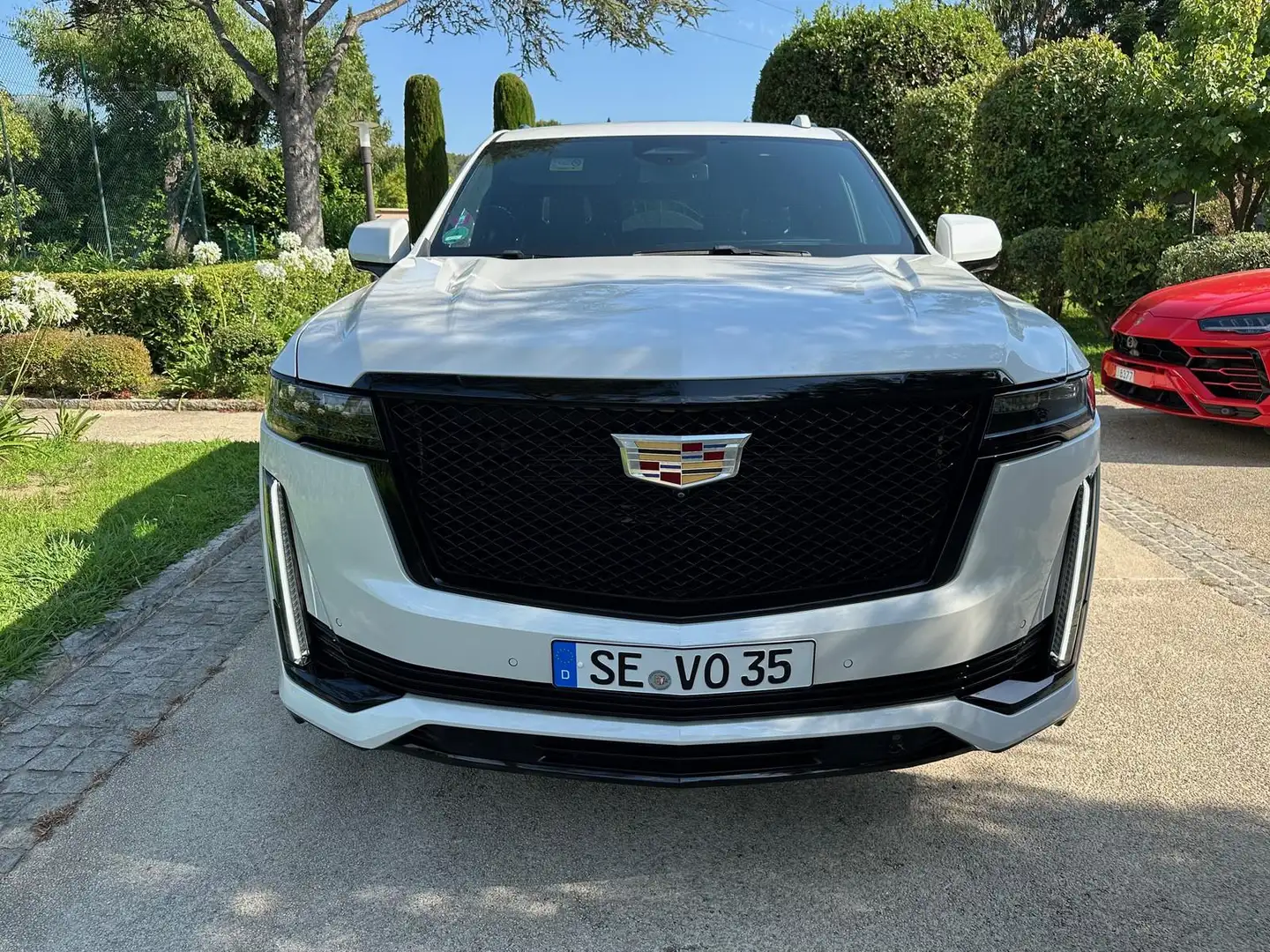 Cadillac Escalade 6.2 V8 Platinum Sport Wit - 2