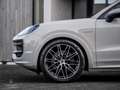 Porsche Cayenne 3.0 E-Hybrid / BOSE / Sport-Design / Sport-Chrono Grijs - thumbnail 13
