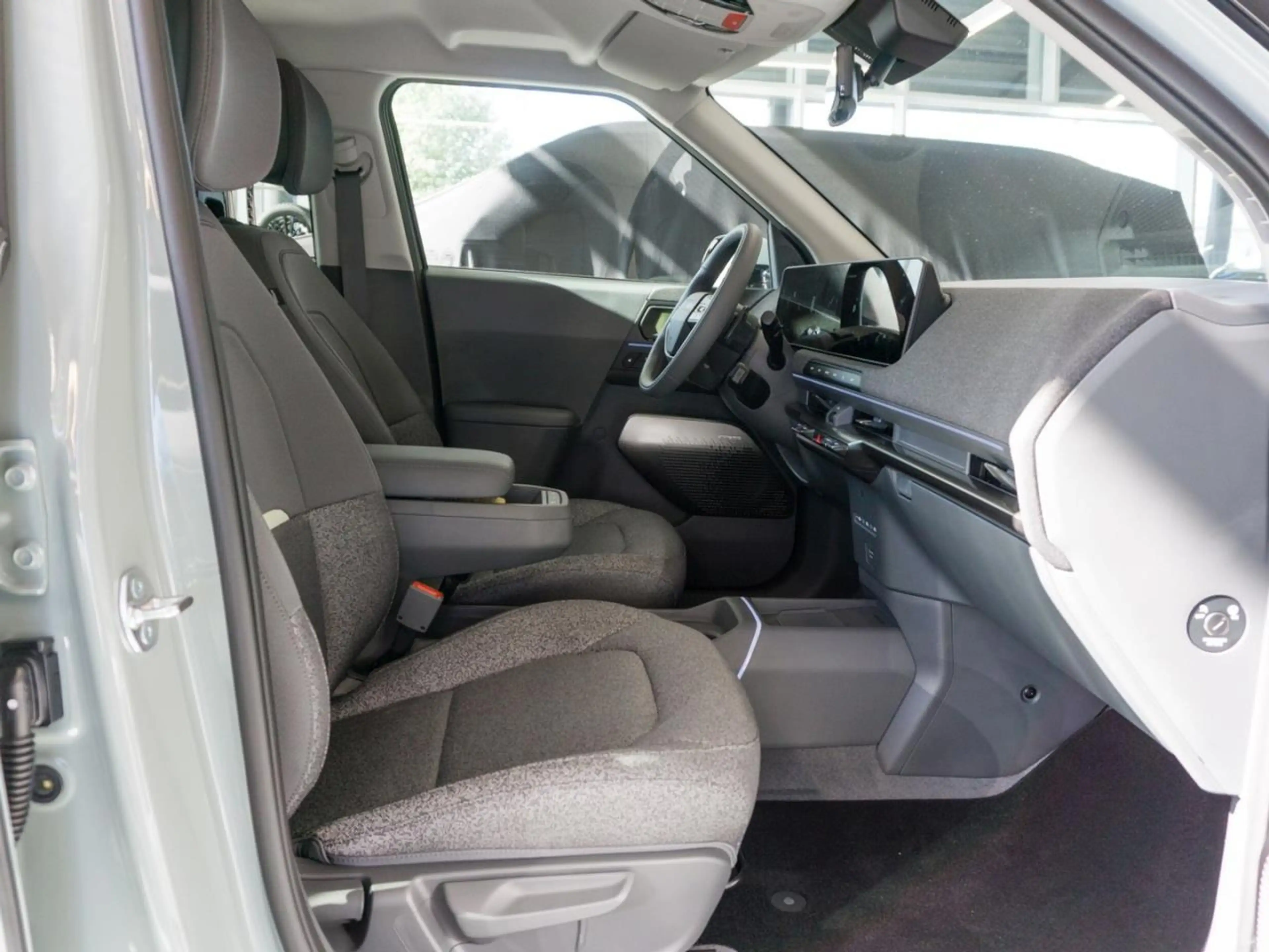 Kia EV2 42,2 kWh Earth Harman/Kardon DriveWise 360° — photo 9
